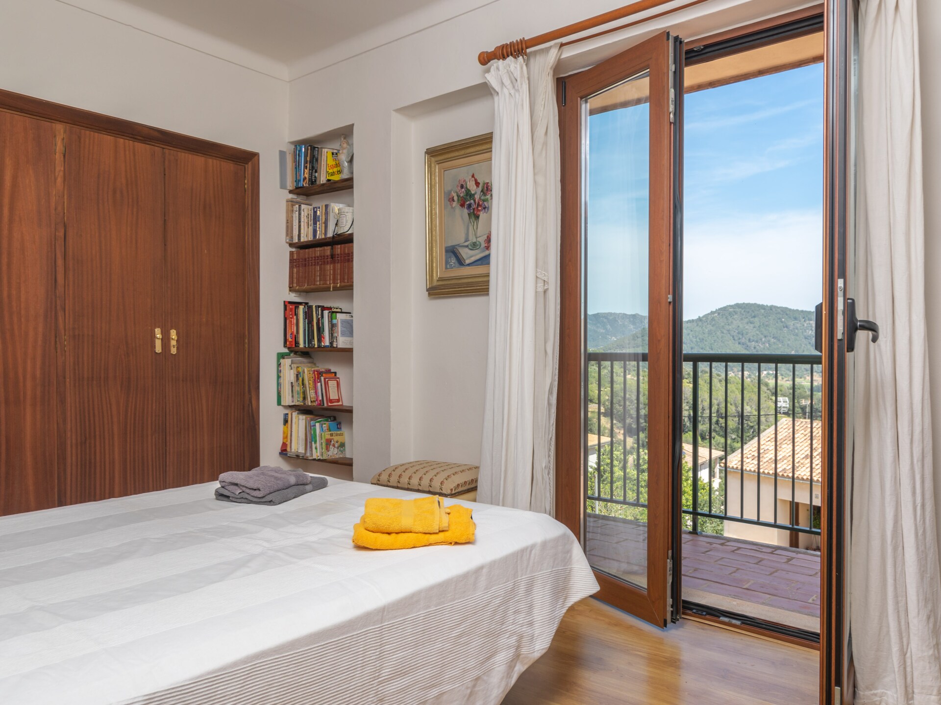 Authentieke Mallorcaanse villa met privézwembad aan de golfbaan in Campanet - foto 30