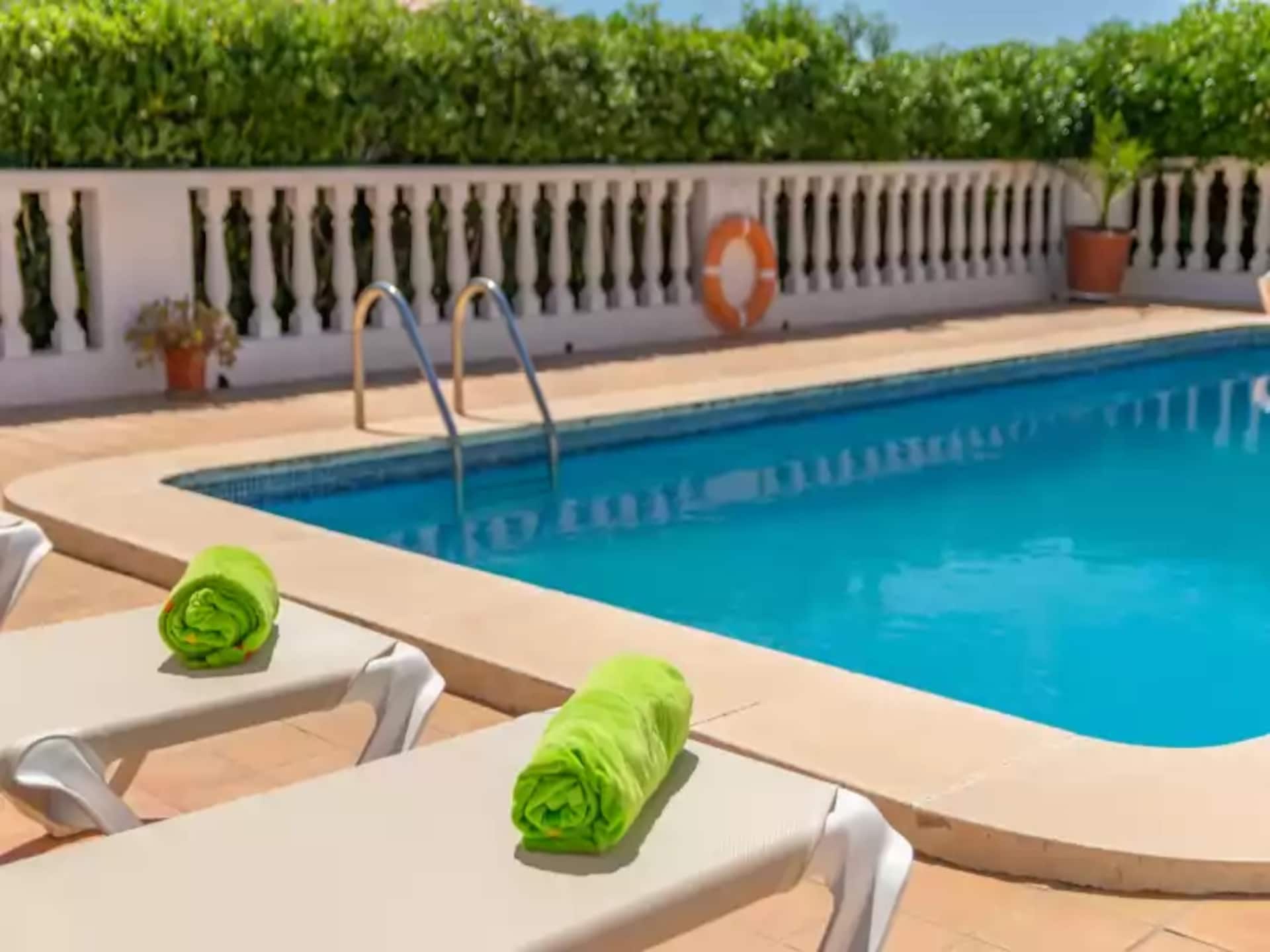 Gezellig appartement met gedeeld zwembad aan de golfbaan in Cala en Porter - foto 4