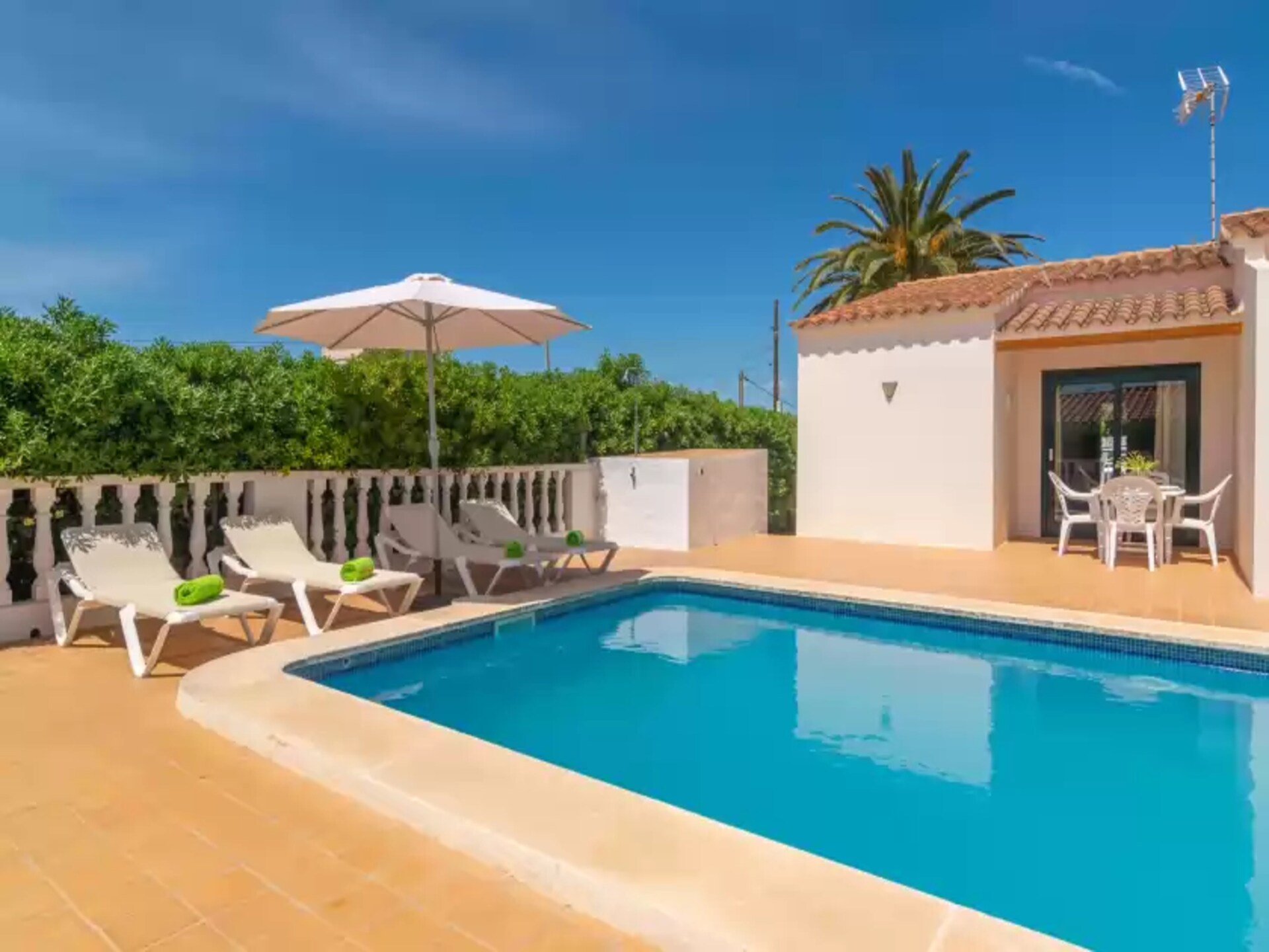 Gezellig appartement met gedeeld zwembad aan de golfbaan in Cala en Porter - foto 8