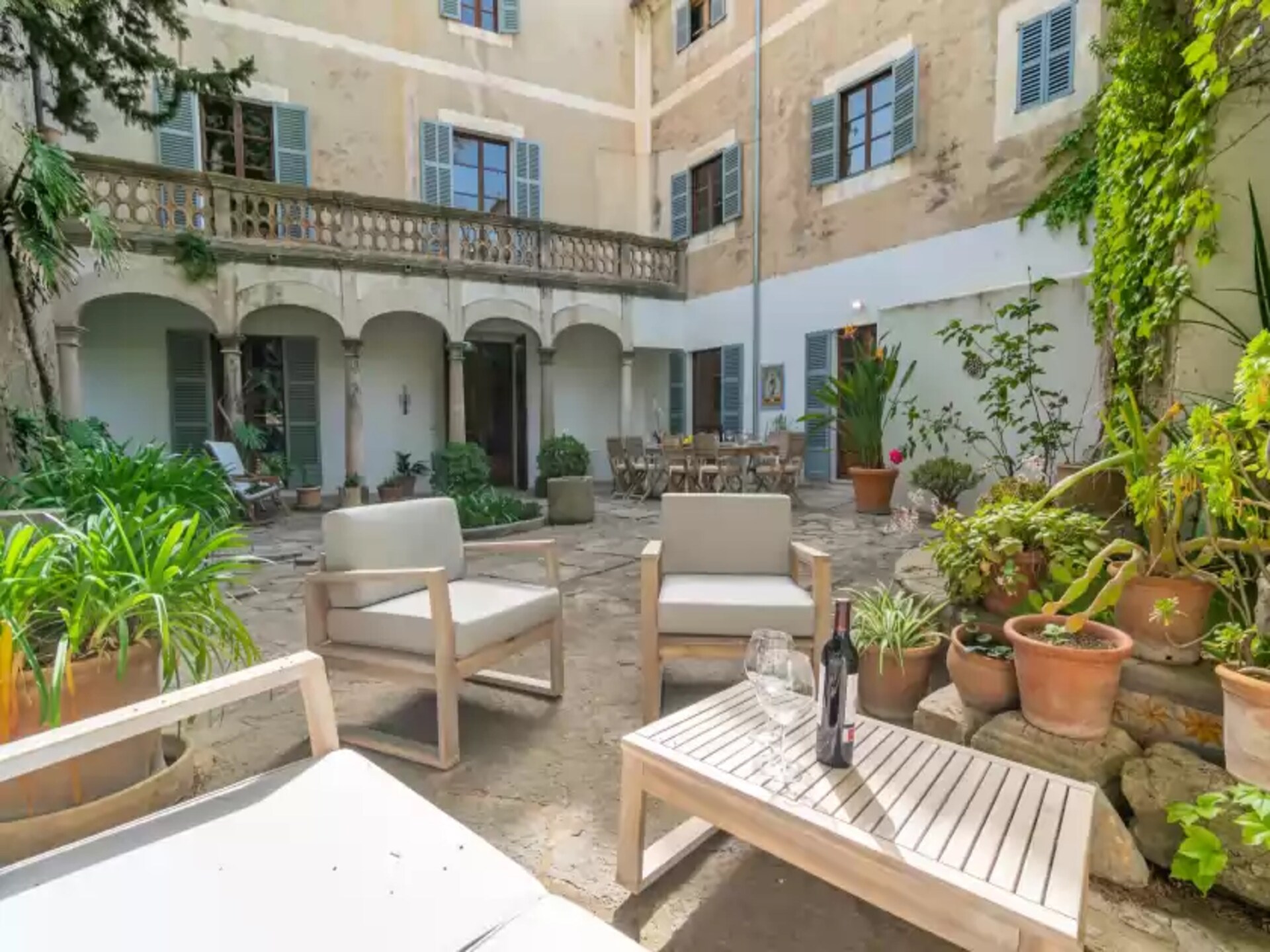 Stijlvolle villa met 5 slaapkamers en patio in het hart van Artà, vlakbij strand - foto 21