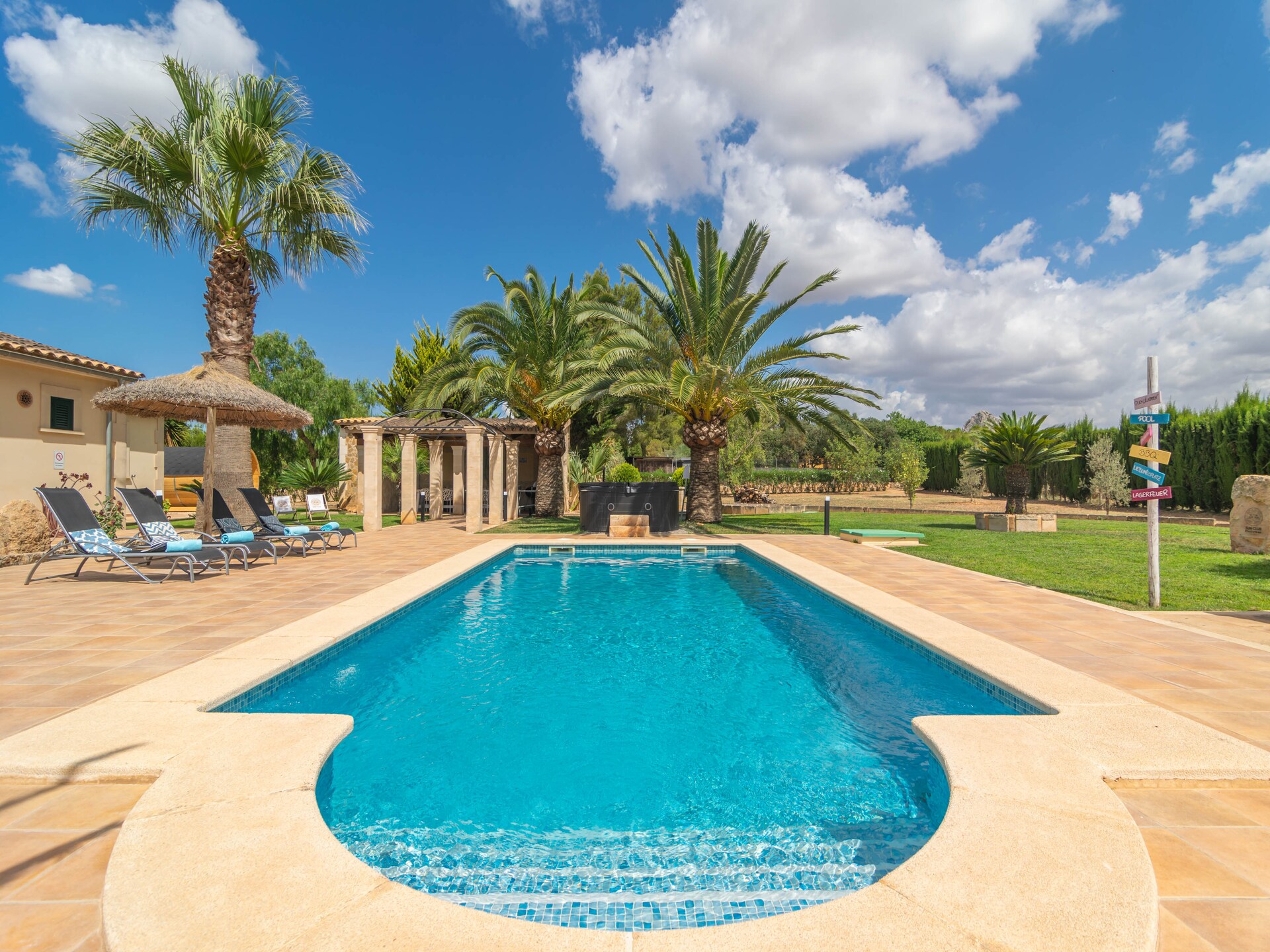 Vrijstaande villa aan golfbaan met privézwembad, jacuzzi & sauna in Llucmajor - foto 11