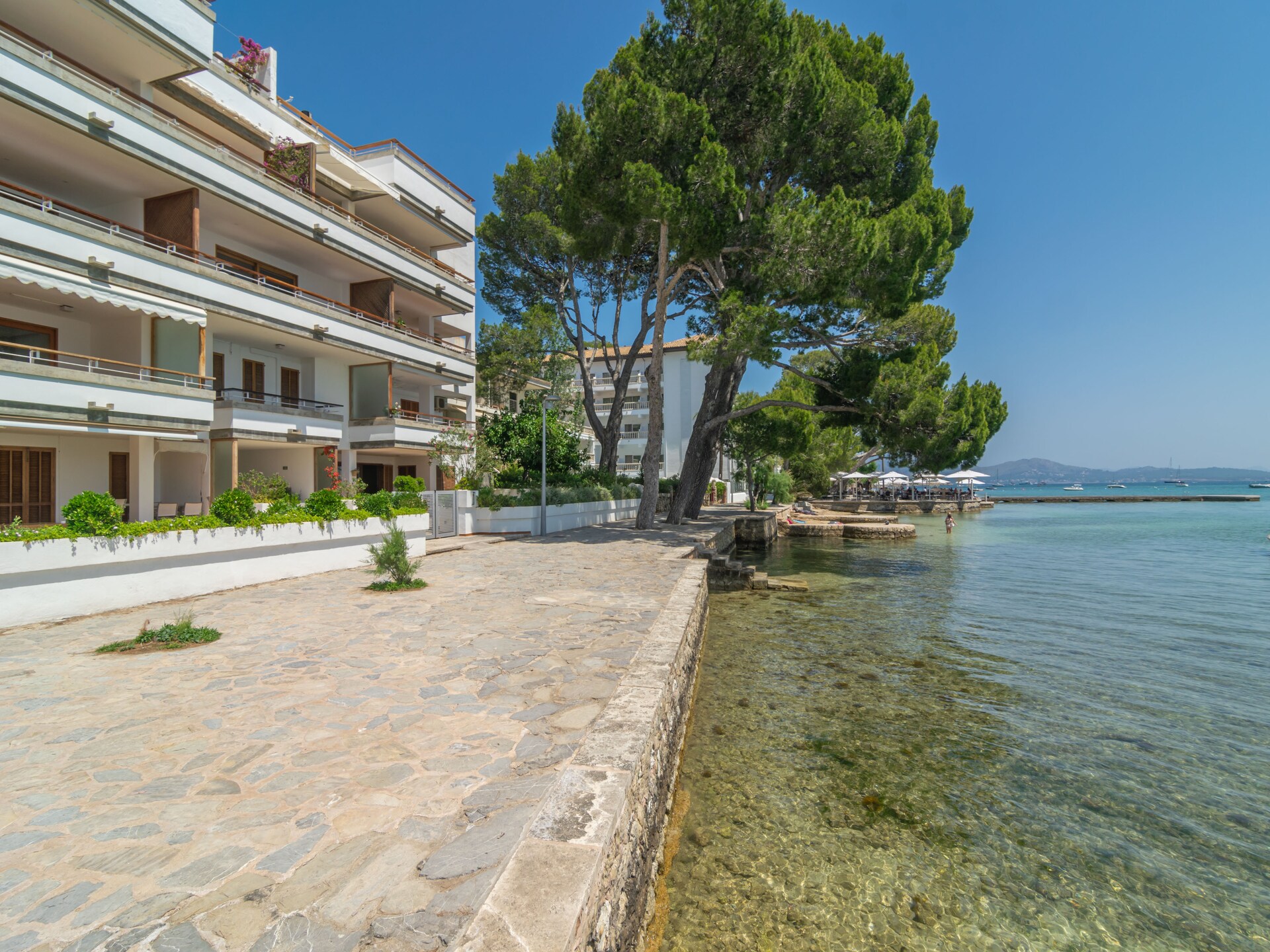 Sfeervol appartement aan de golfbaan, 200 meter van het strand van Port de Pollença - foto 33
