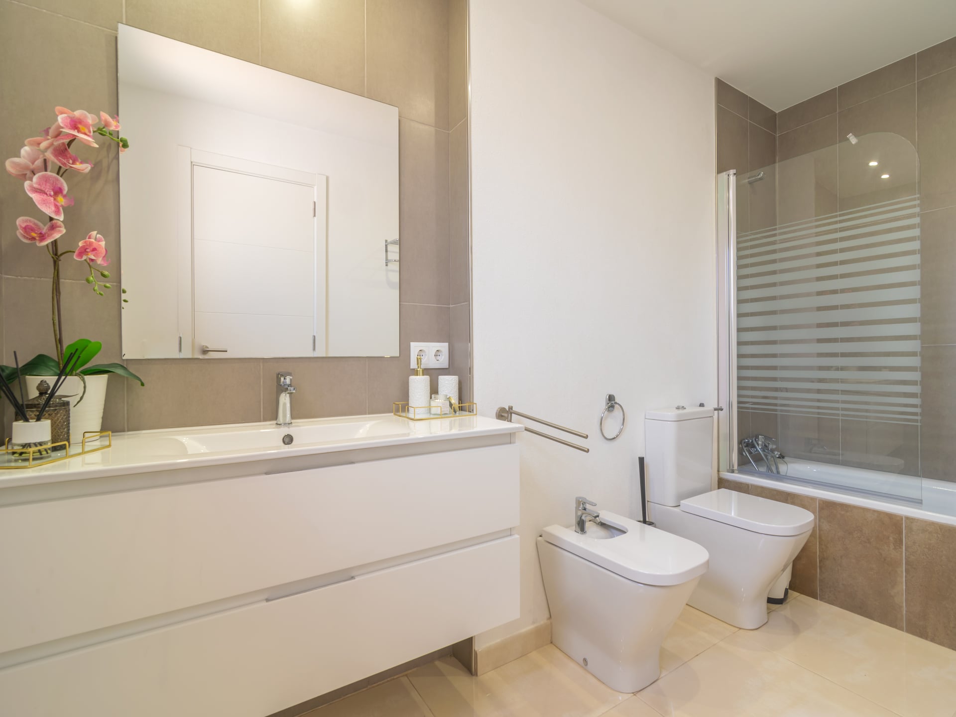 In het centrum van Ariany: luxe tent met privézwembad voor 4 personen - foto 34