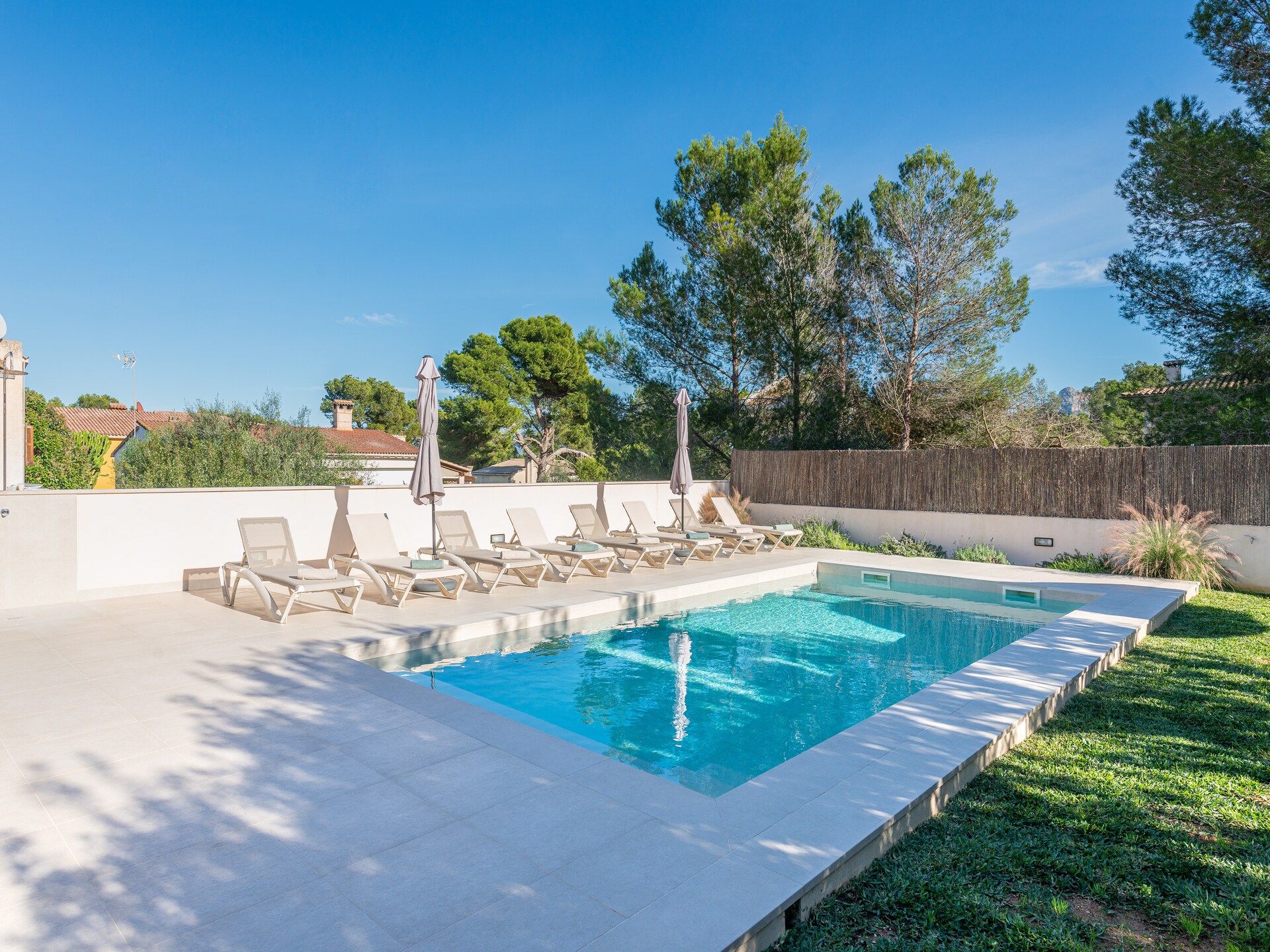 Op 500 m van het strand: Villa Calma in Son Serra De Marina - foto 6