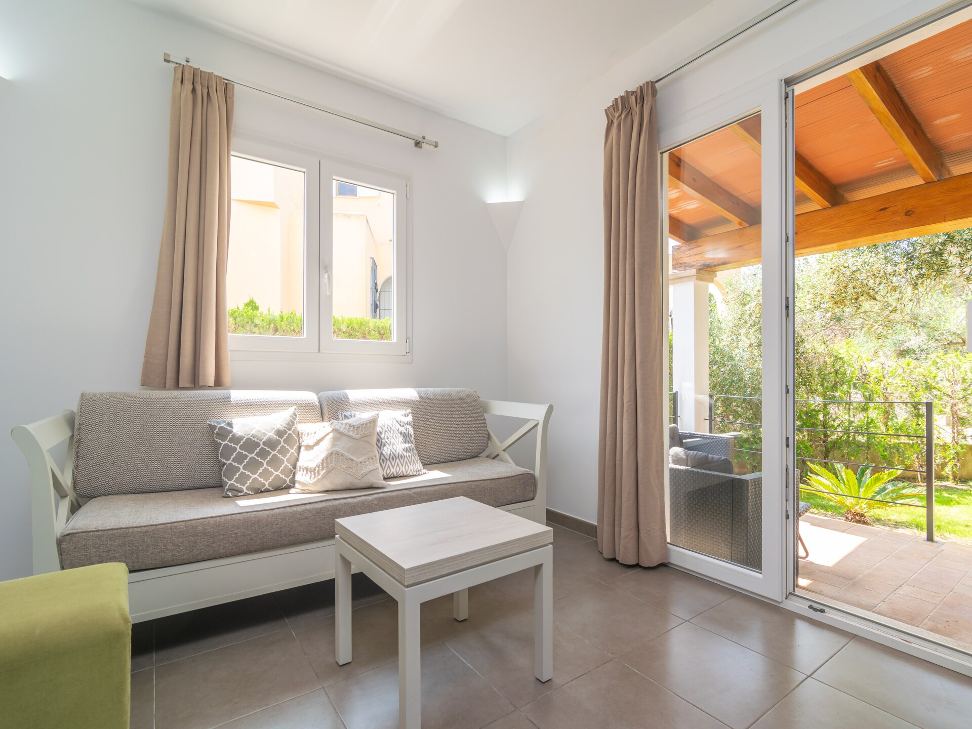 Villa Blanca: Ruime villa aan de golfbaan, 700m van het strand in Cala d'Or - foto 9