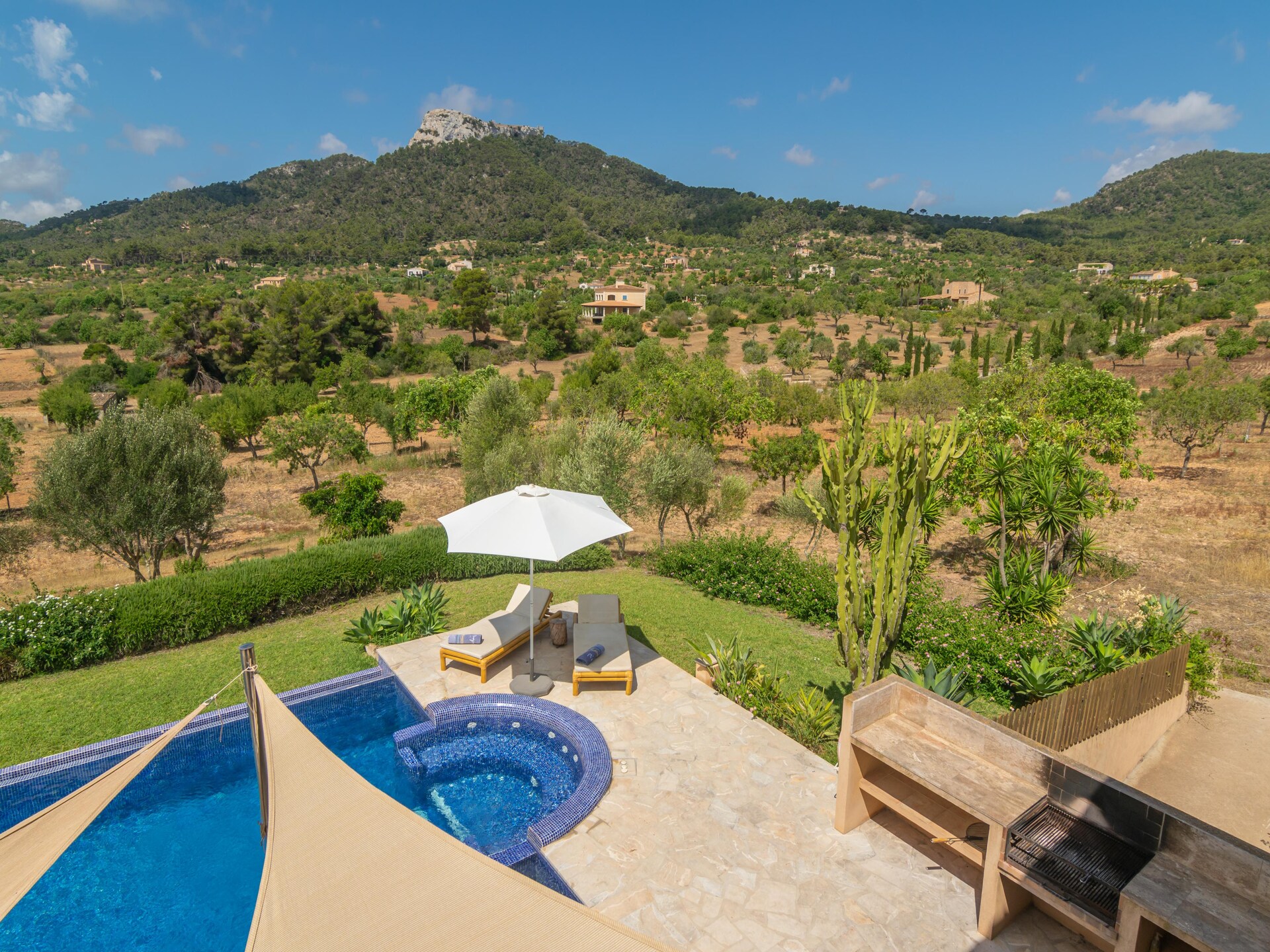Villa S'albarcoquer: Luxe vrijstaand met privé-zwembad en jacuzzi aan de golfbaan - foto 22