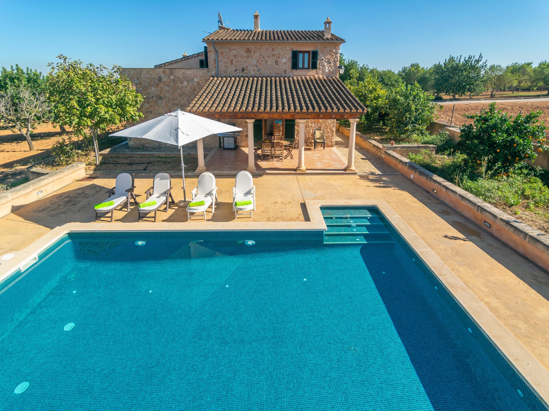 Authentieke villa met privézwembad aan de golfbaan in Santa Eugènia - foto 9
