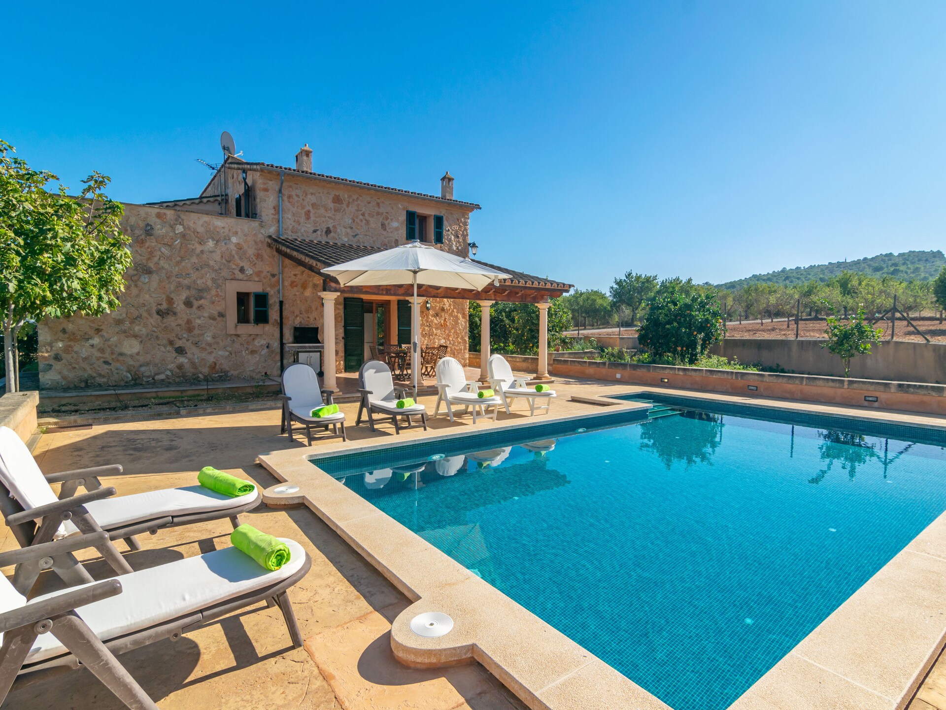 Authentieke villa met privézwembad aan de golfbaan in Santa Eugènia - foto 11
