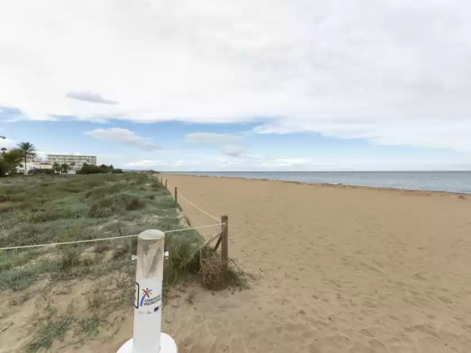 Appartement Les Gavines: 4 personen, 2 slaapkamers aan strand Les Marines - foto 16