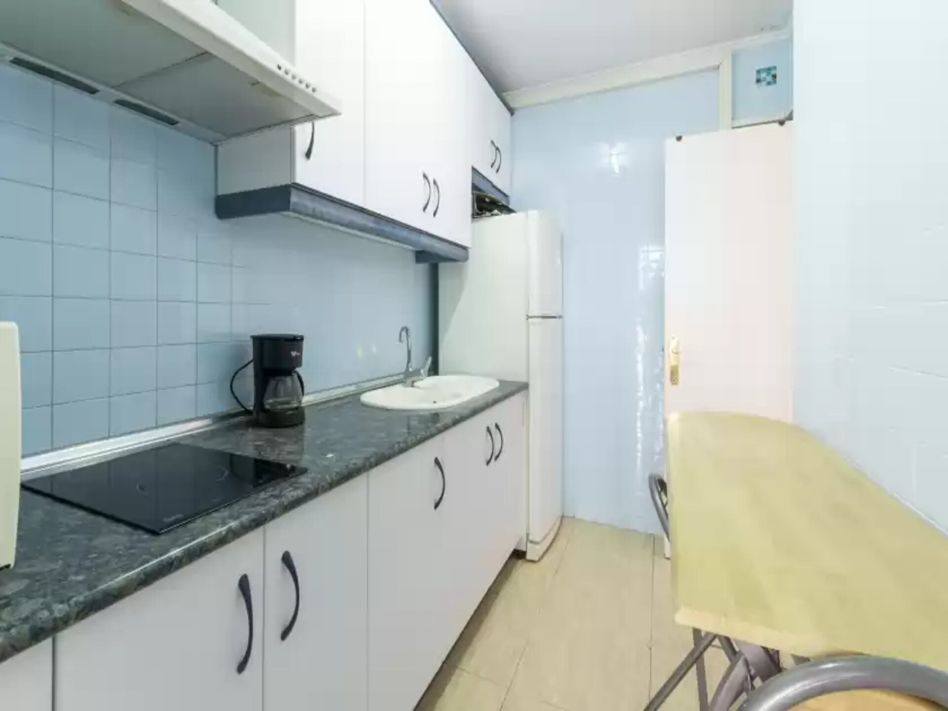 Appartement Les Gavines: 4 personen, 2 slaapkamers aan strand Les Marines - foto 5