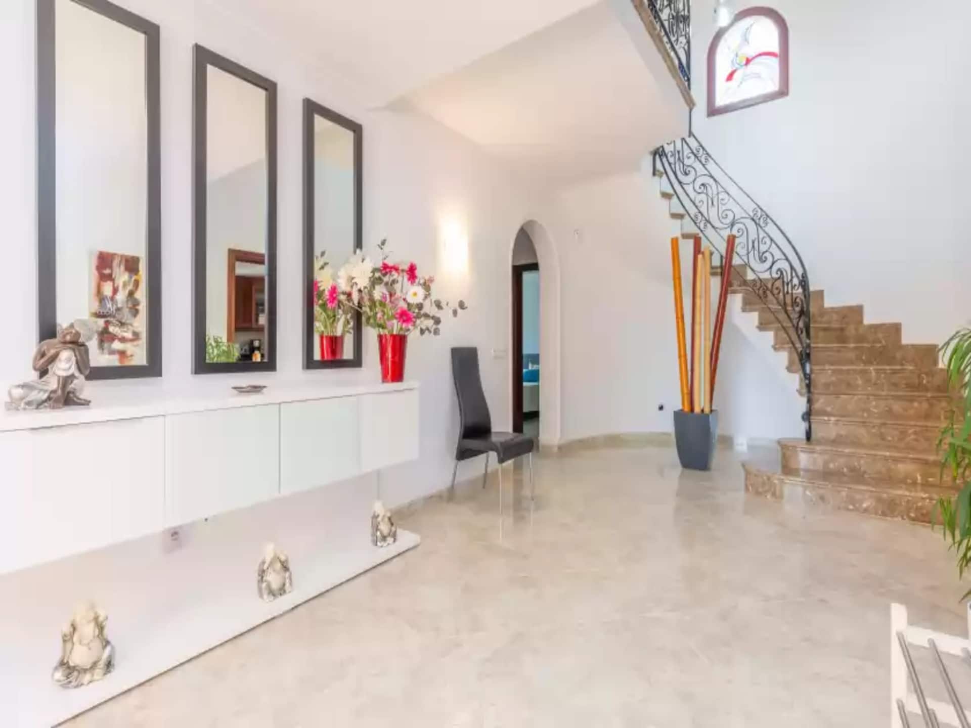 Vrijstaande villa met privézwembad op 900 meter van het strand van Alcudia - foto 22