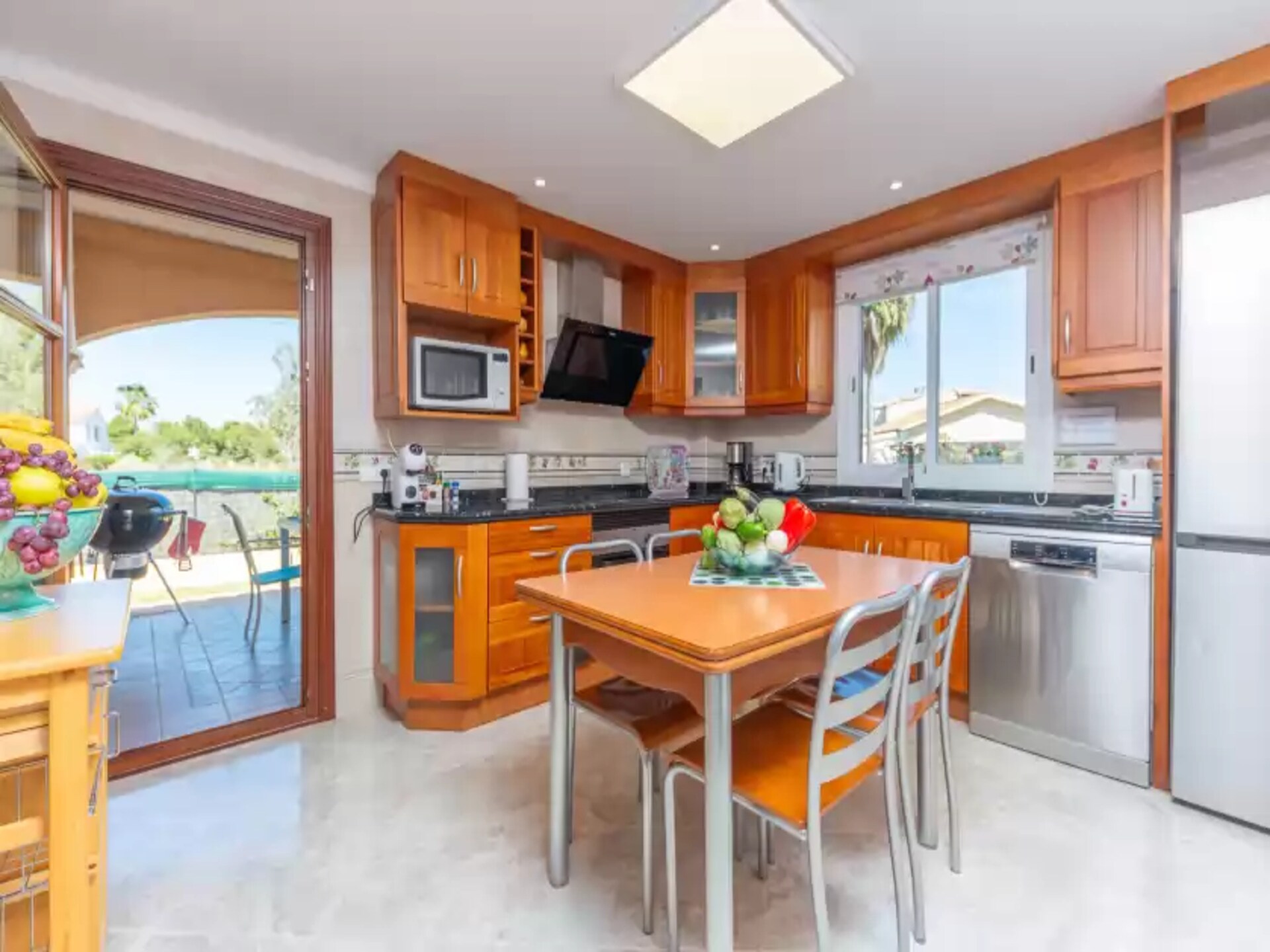 Vrijstaande villa met privézwembad op 900 meter van het strand van Alcudia - foto 19
