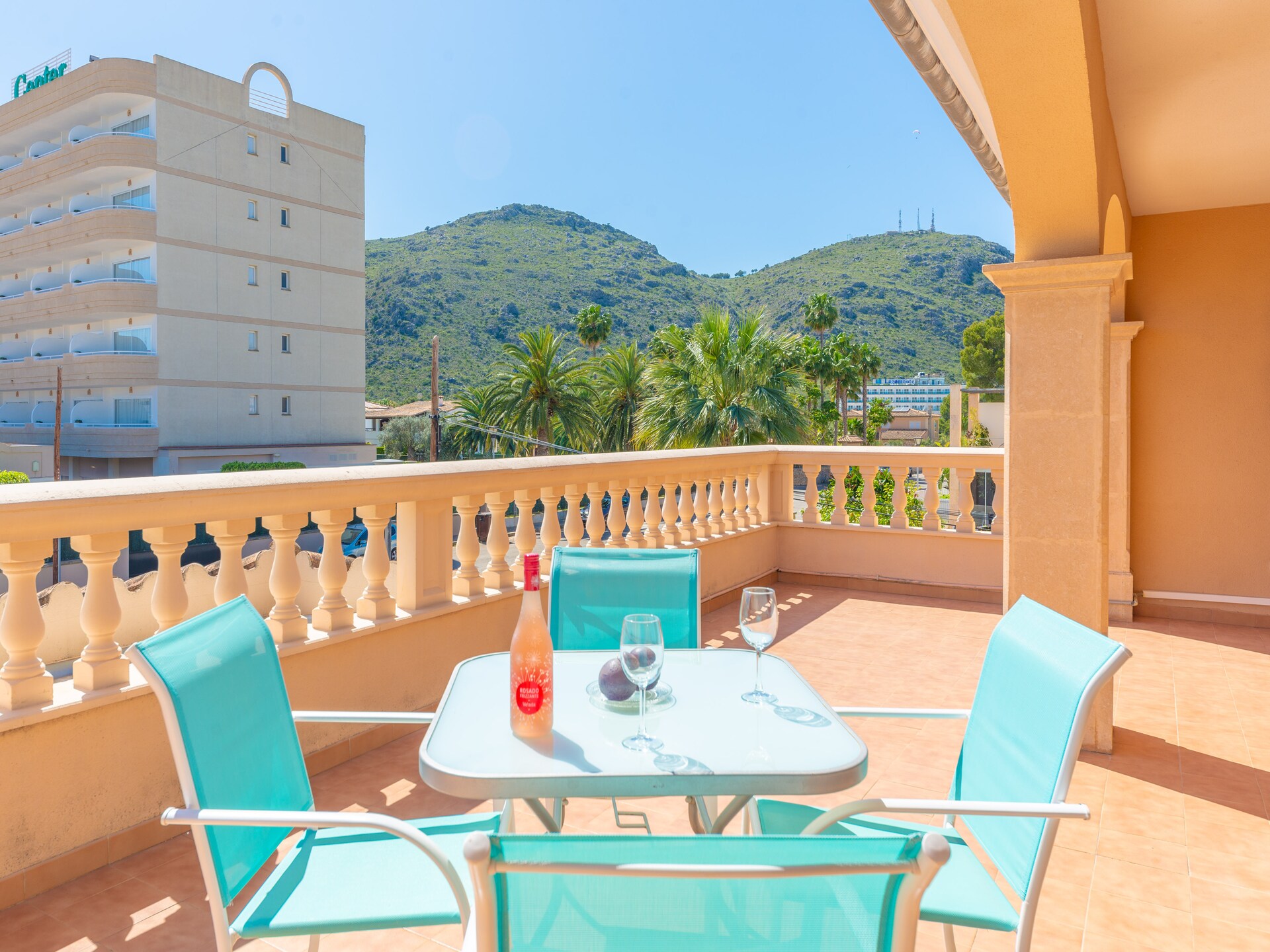 Vrijstaande villa met privézwembad op 900 meter van het strand van Alcudia - foto 30
