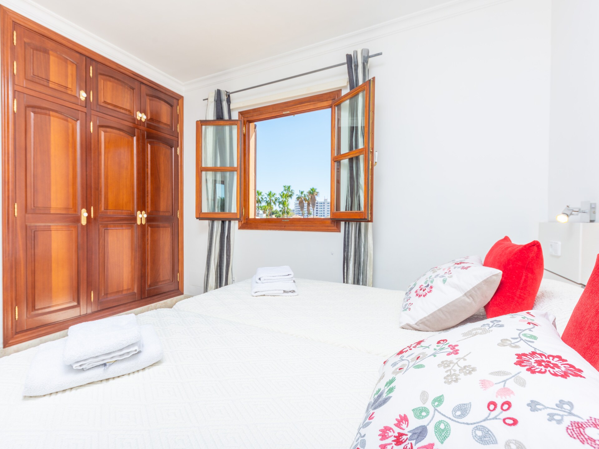 Vrijstaande villa met privézwembad op 900 meter van het strand van Alcudia - foto 24