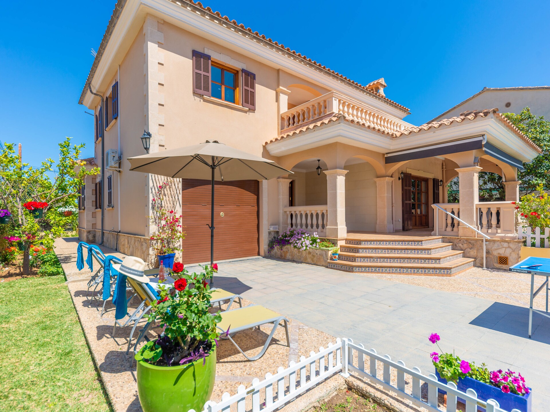 Vrijstaande villa met privézwembad op 900 meter van het strand van Alcudia - foto 7