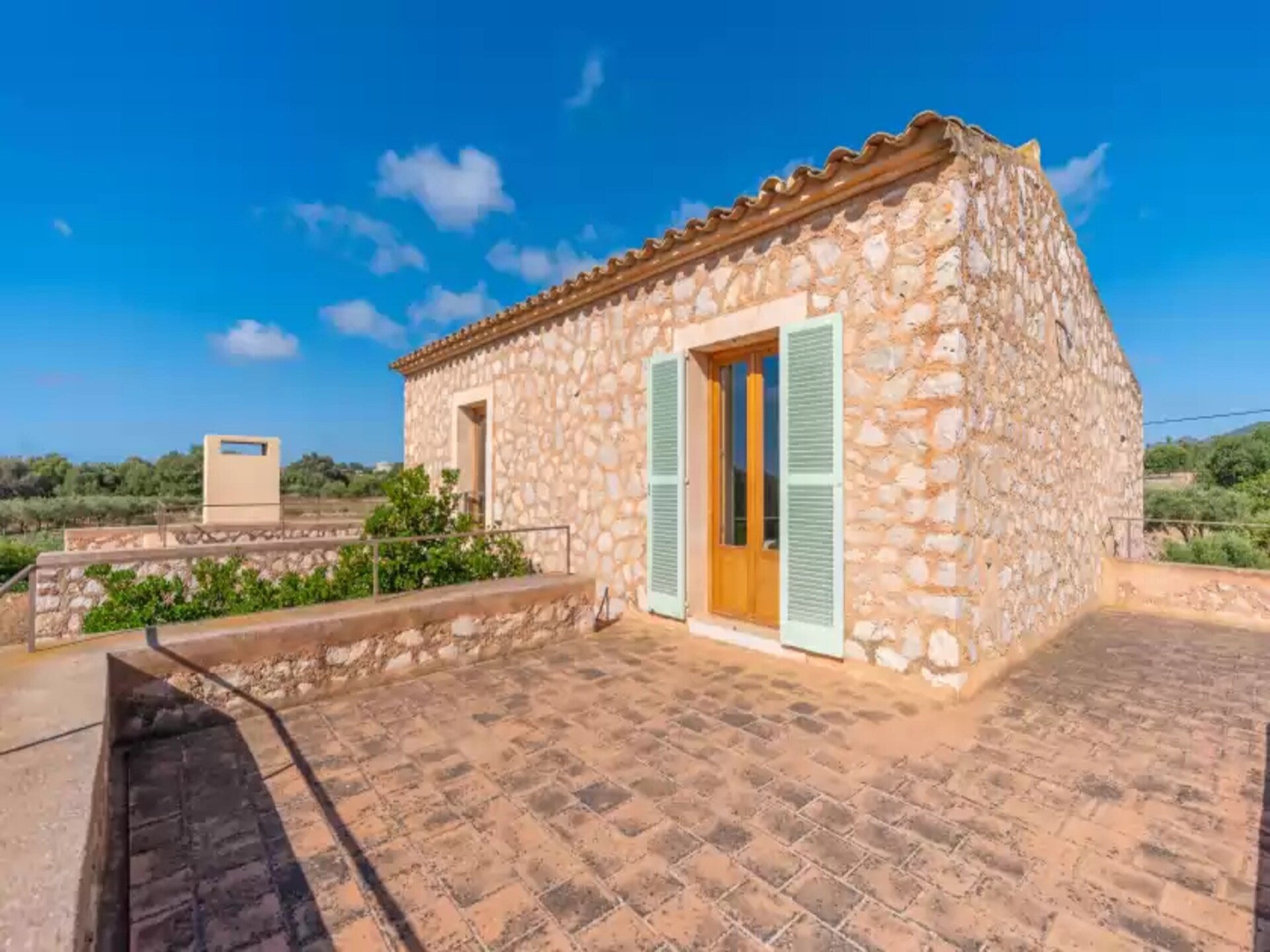 Vrijstaande villa aan de golfbaan met privézwembad, vlakbij Cala Bona - foto 8