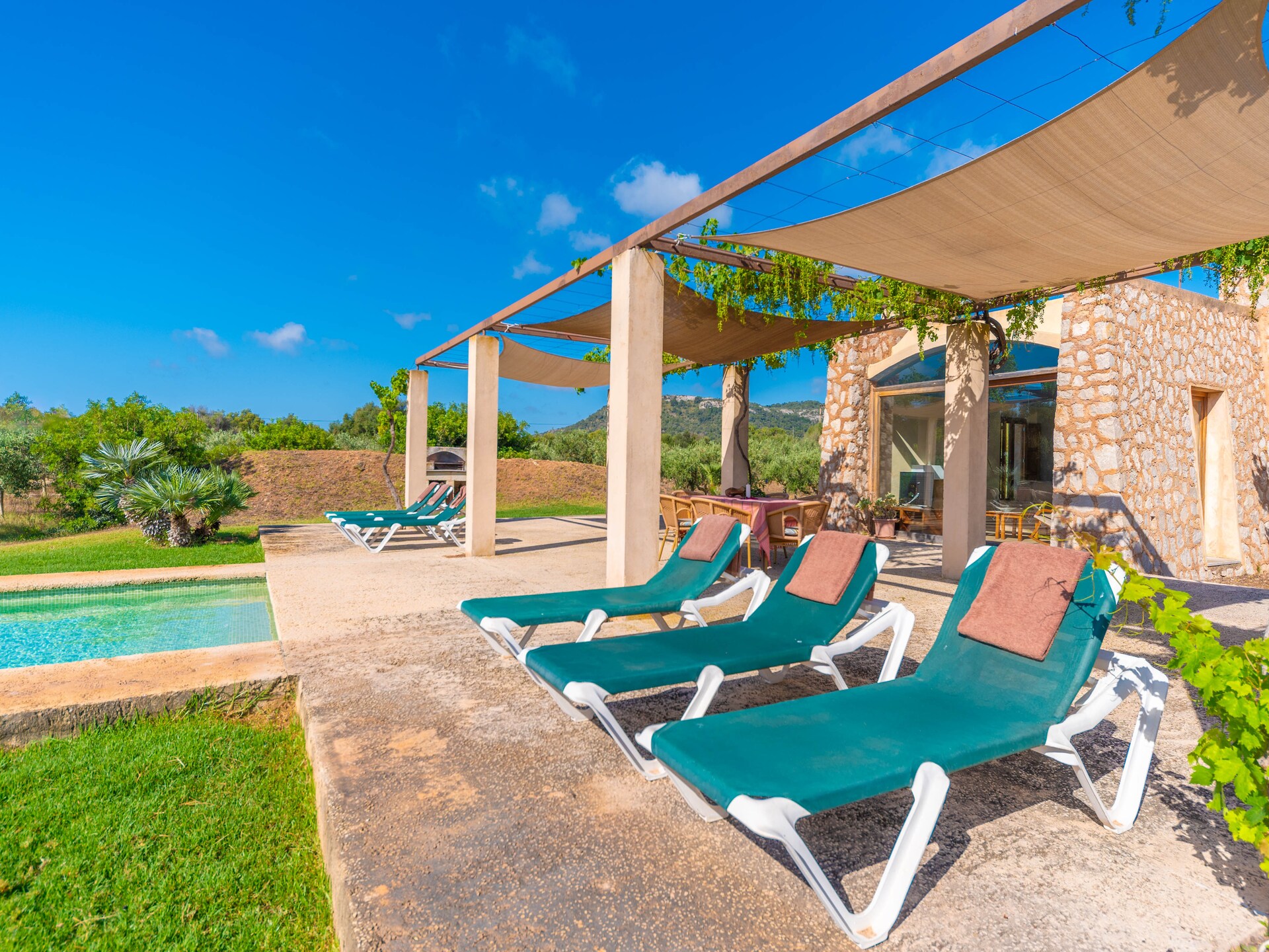 Vrijstaande villa aan de golfbaan met privézwembad, vlakbij Cala Bona - foto 36