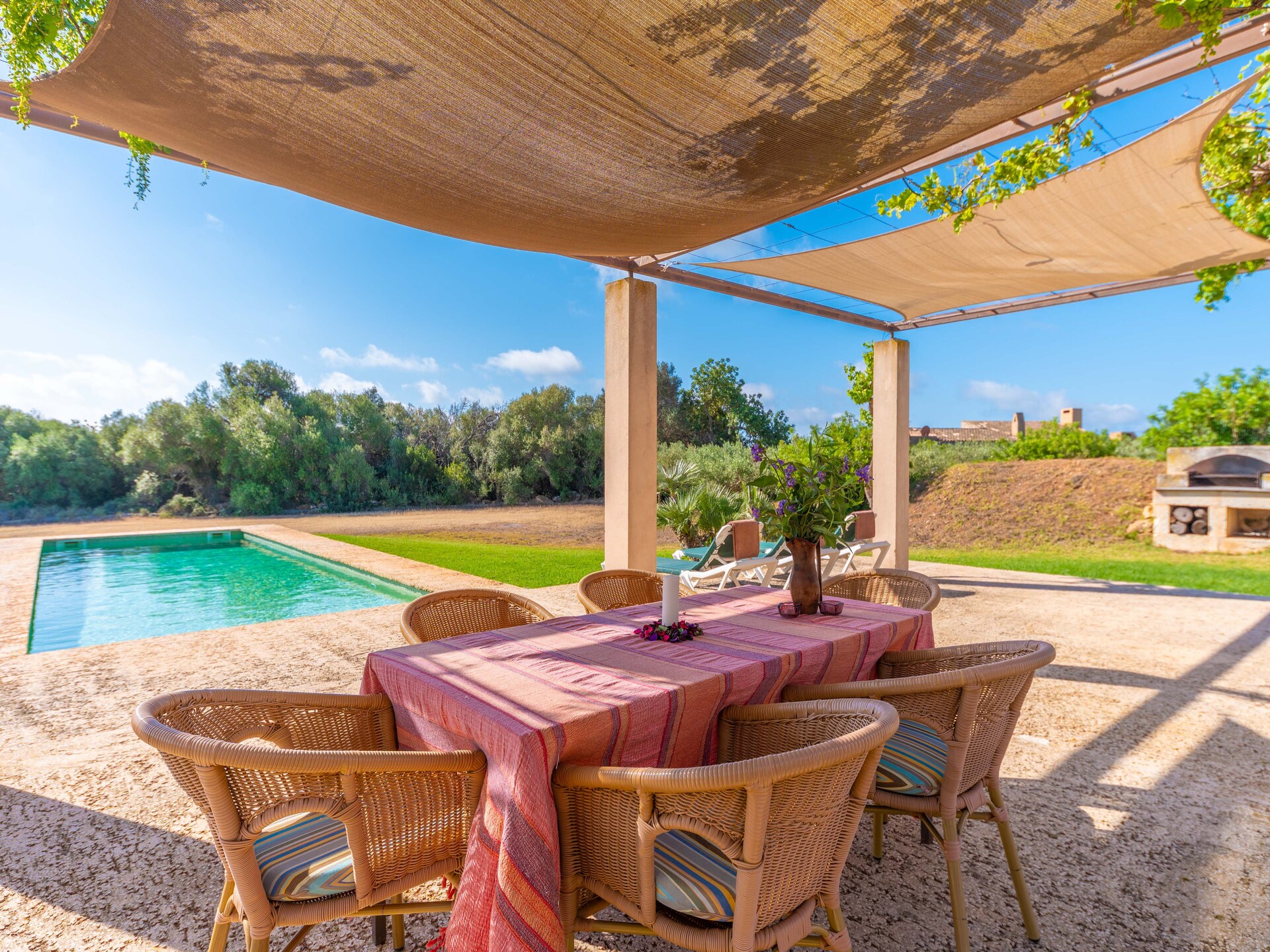 Vrijstaande villa aan de golfbaan met privézwembad, vlakbij Cala Bona - foto 31