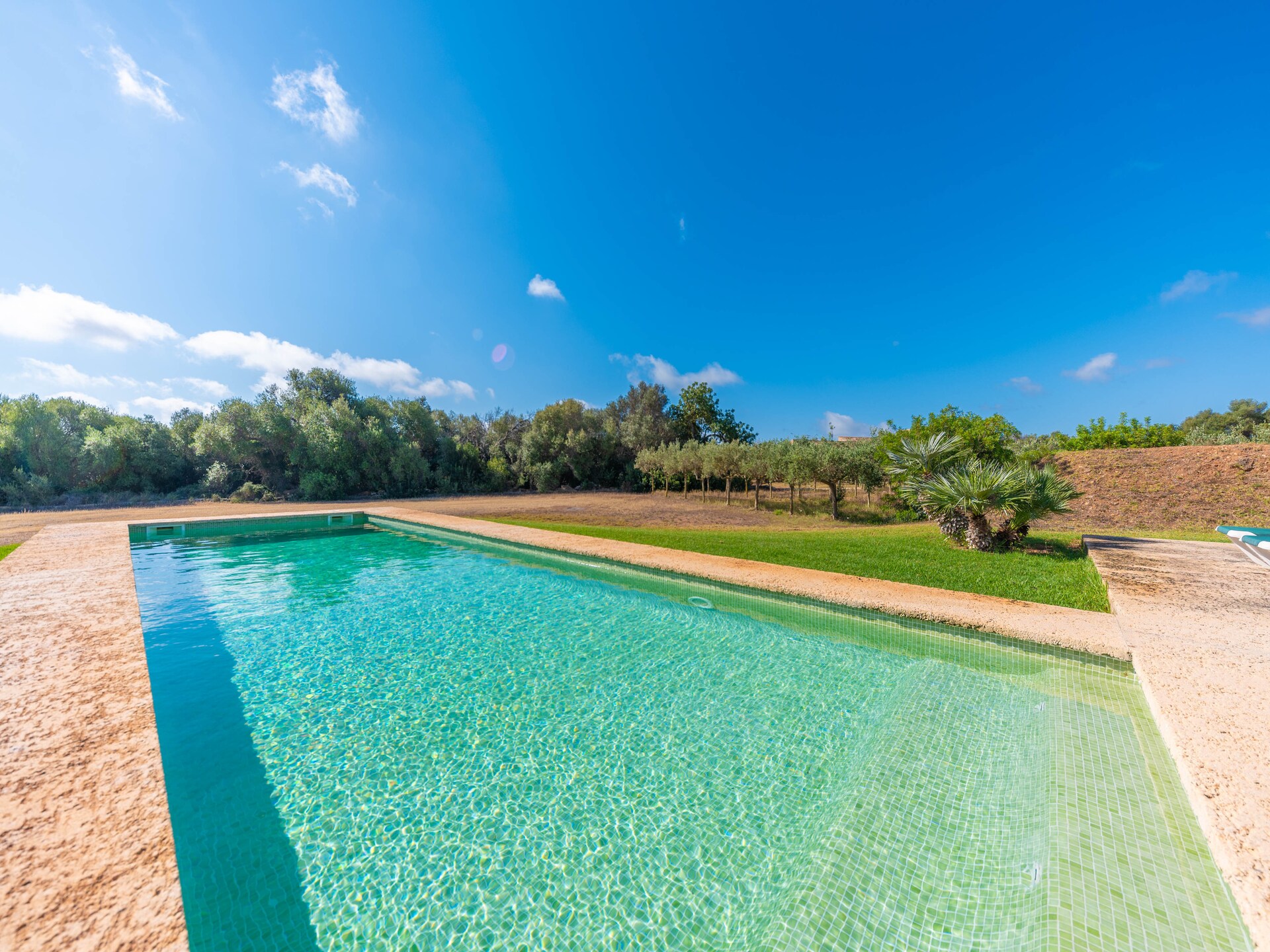 Vrijstaande villa aan de golfbaan met privézwembad, vlakbij Cala Bona - foto 11