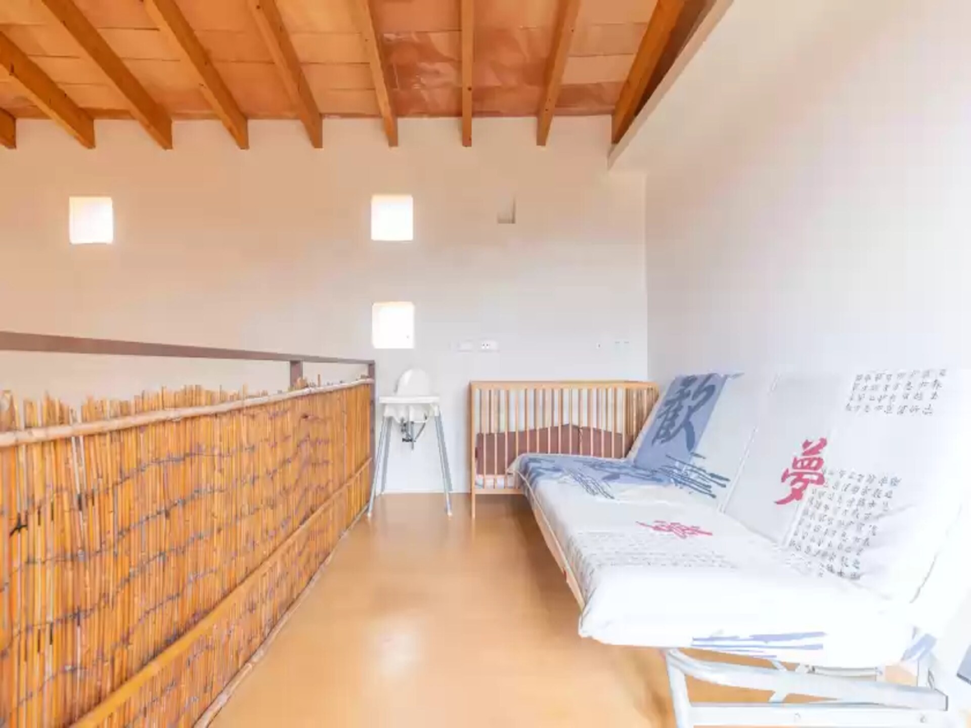 Vrijstaande villa met privézwembad aan golfbaan, 1,1 km van strand - foto 22