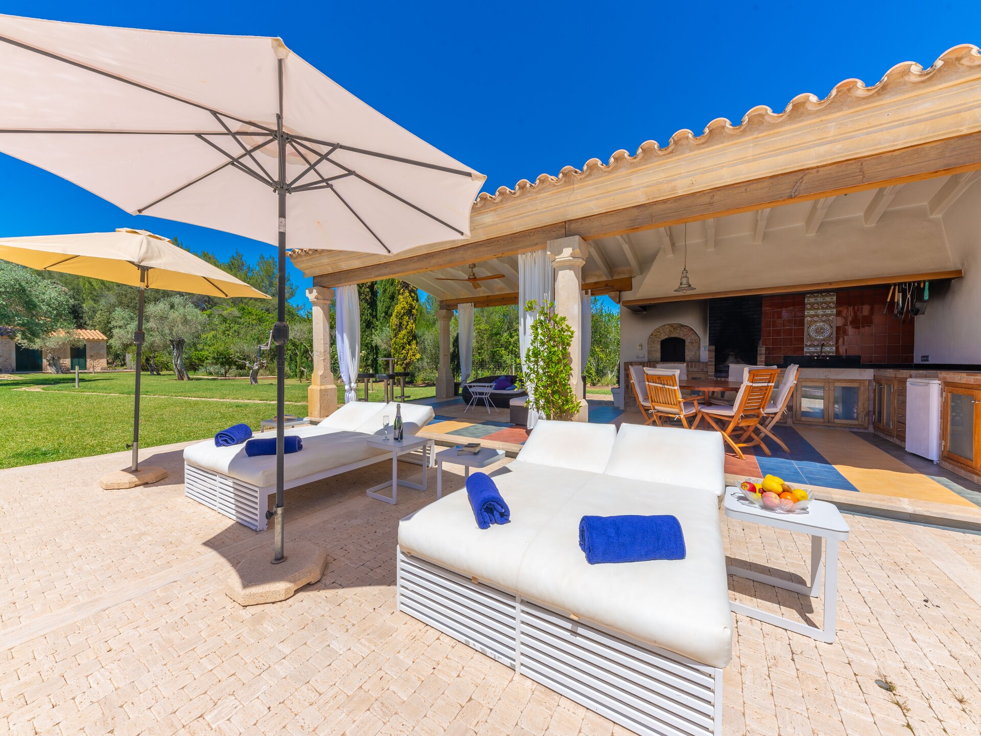 Vrijstaande villa aan golfbaan met privézwembad en jacuzzi bij Pollença - foto 30