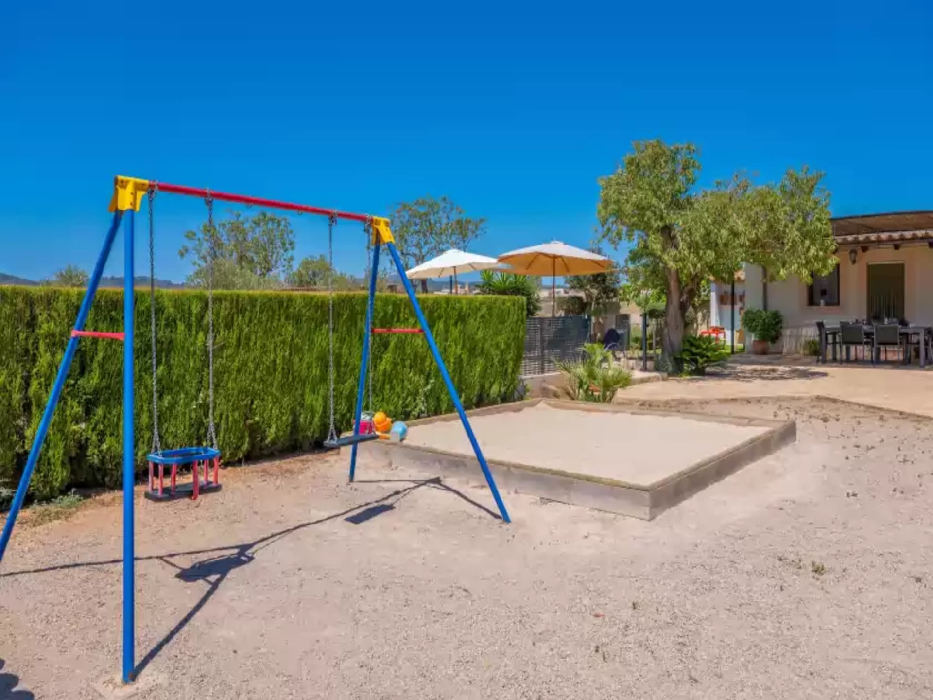 Vrijstaande villa met privézwembad aan de golfbaan bij Porreres - foto 28