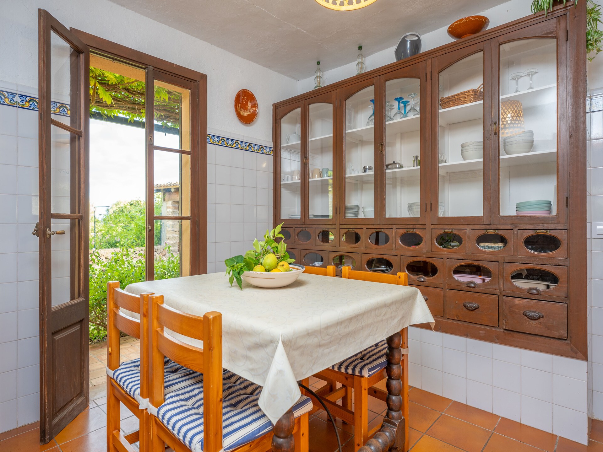 Exclusieve villa met privézwembad, tennisbaan en ligging aan de golfbaan - foto 2