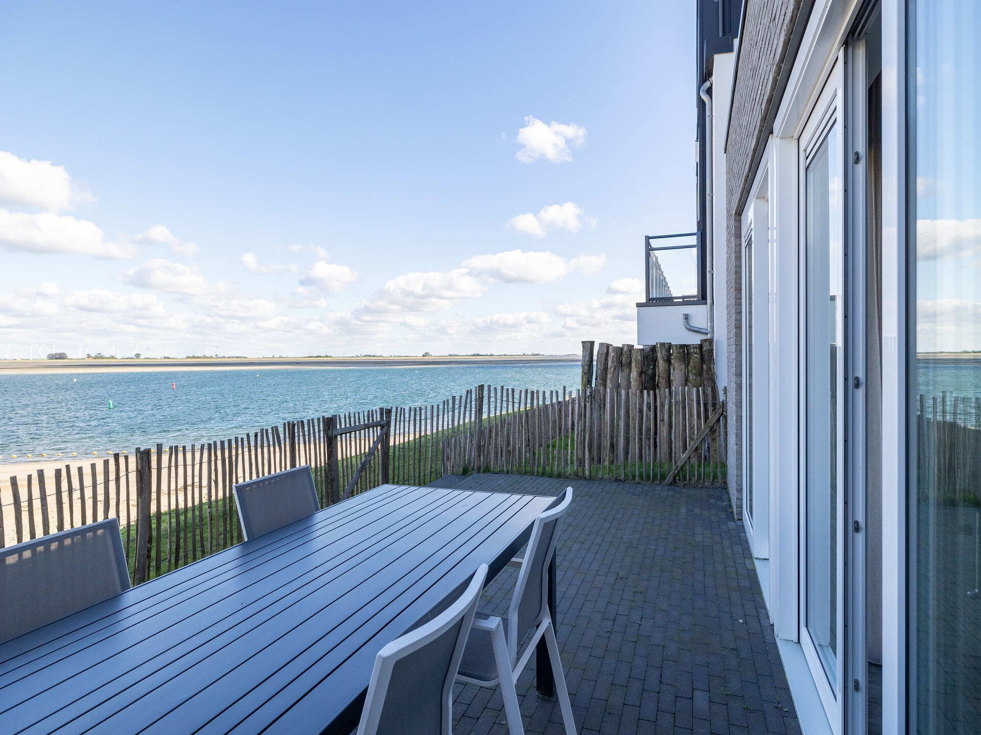 Vista Maris Charlotte's Parel: luxe appartement met havenzicht in Sint-Annaland - foto 15