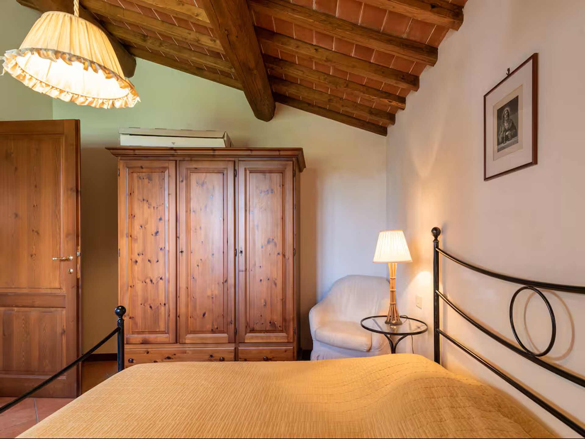 Licht appartement in Laterina met zwembad, tuin en uitzicht op Toscaanse heuvels - foto 12