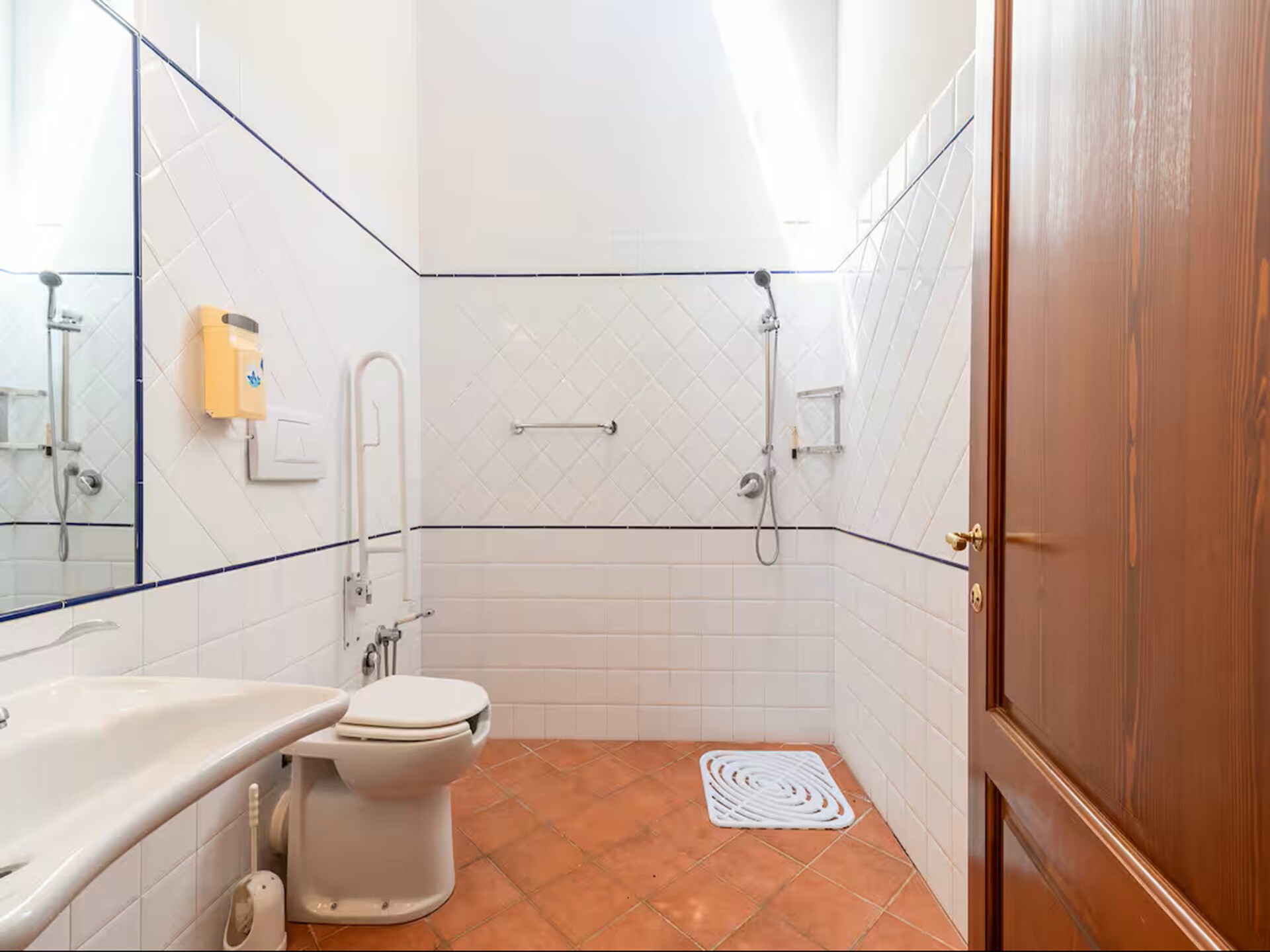 Licht appartement in Laterina met zwembad, tuin en uitzicht op Toscaanse heuvels - foto 18