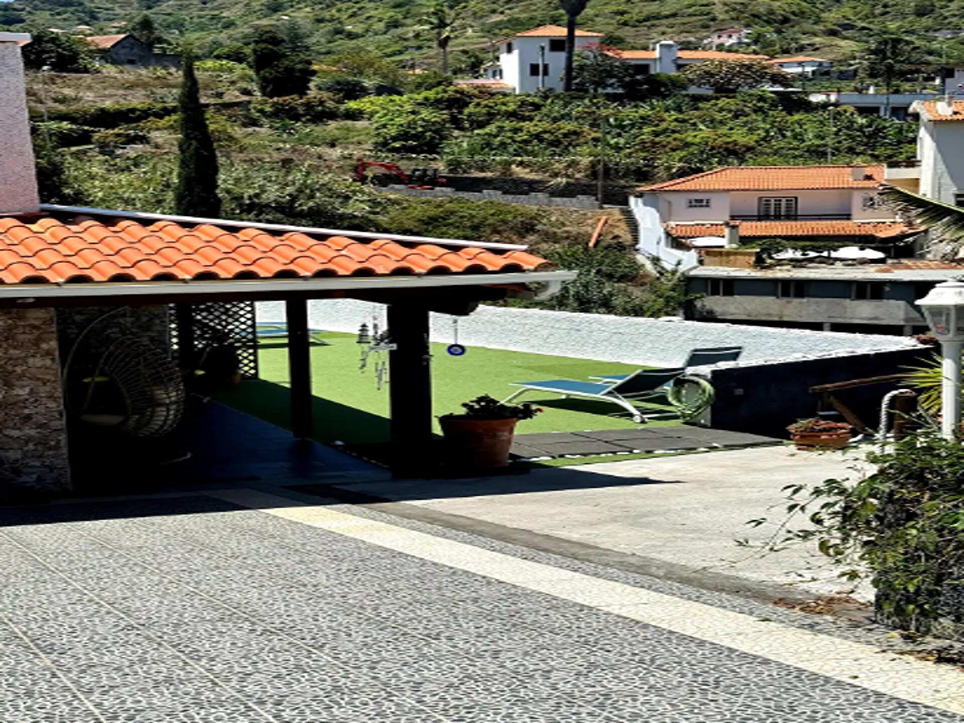 Vrijstaande villa met 2 slaapkamers nabij strand Porto da Cruz - foto 1