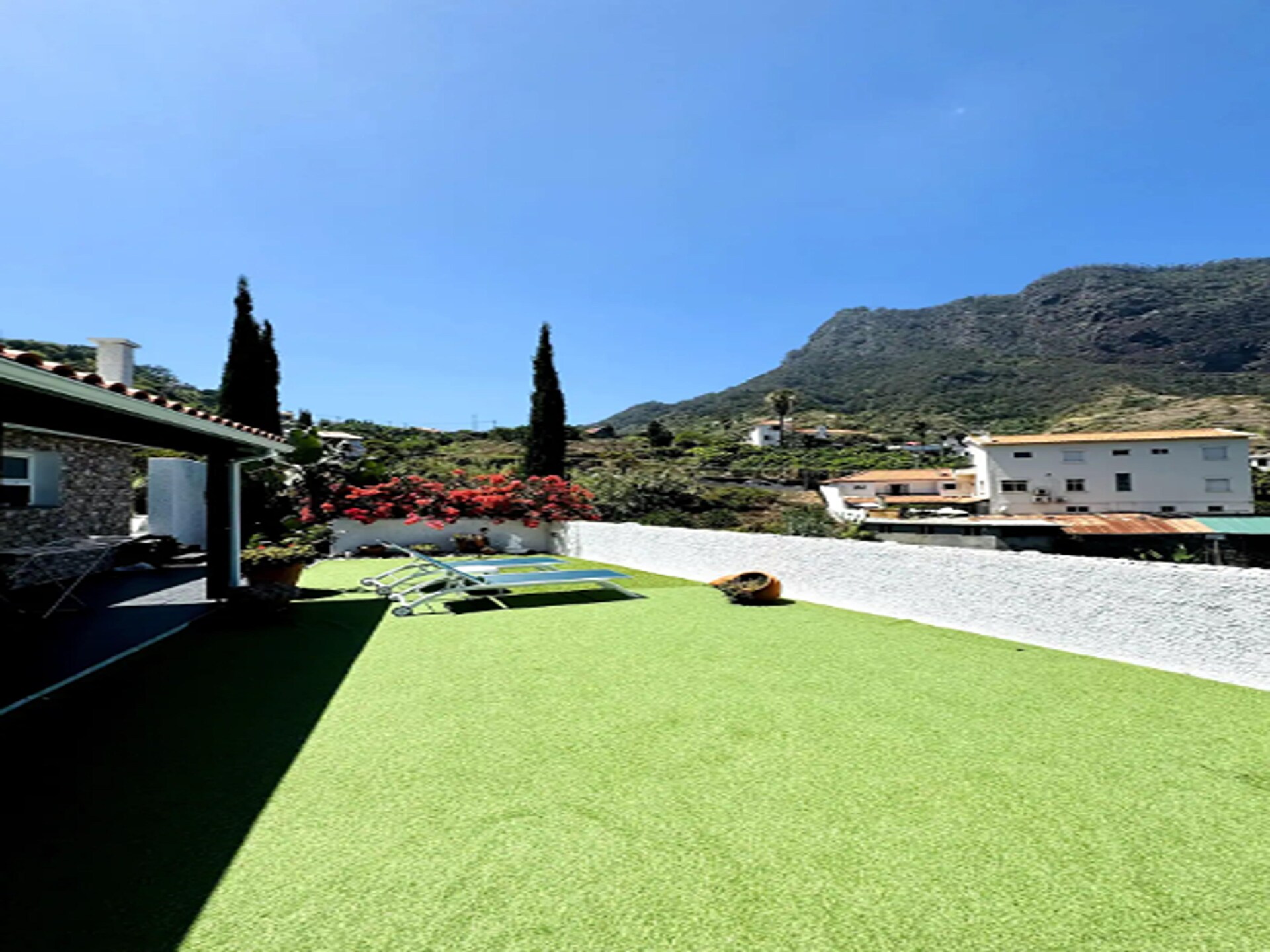Vrijstaande villa met 2 slaapkamers nabij strand Porto da Cruz - foto 20