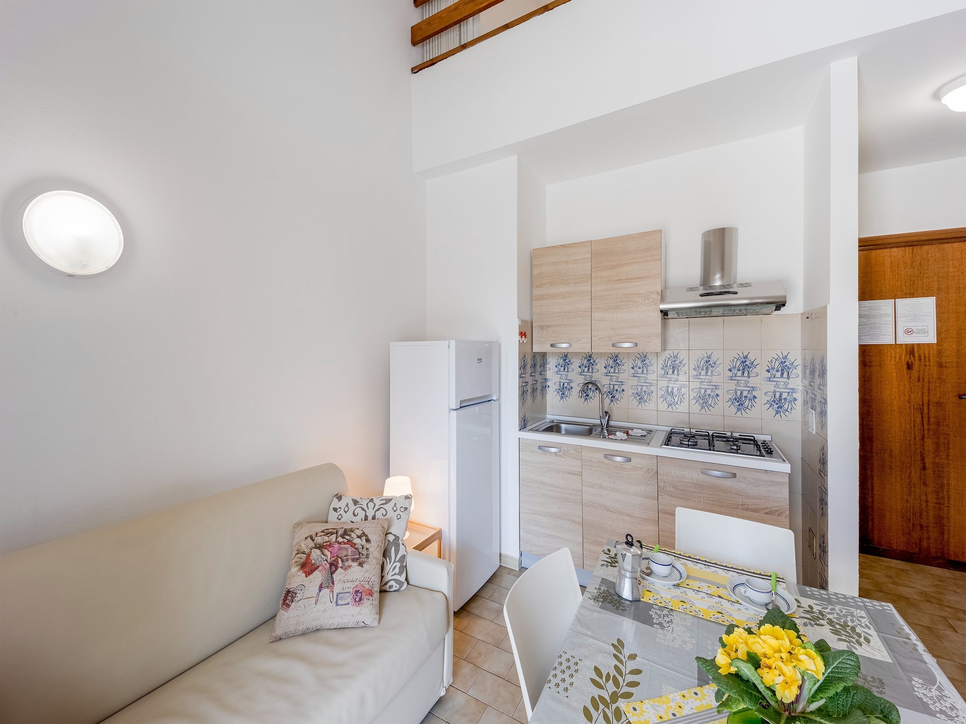 Op 1,2 km van zee: Compact appartement in Loano voor 4 personen - foto 4