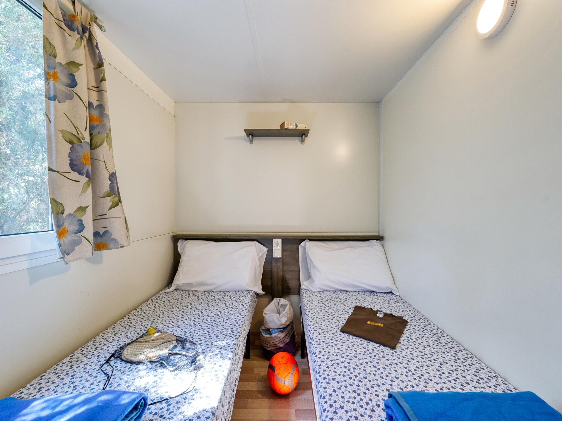 Aan het meer: Comfortabele stacaravan voor 5 personen in Peschiera · 30 m² - foto 6