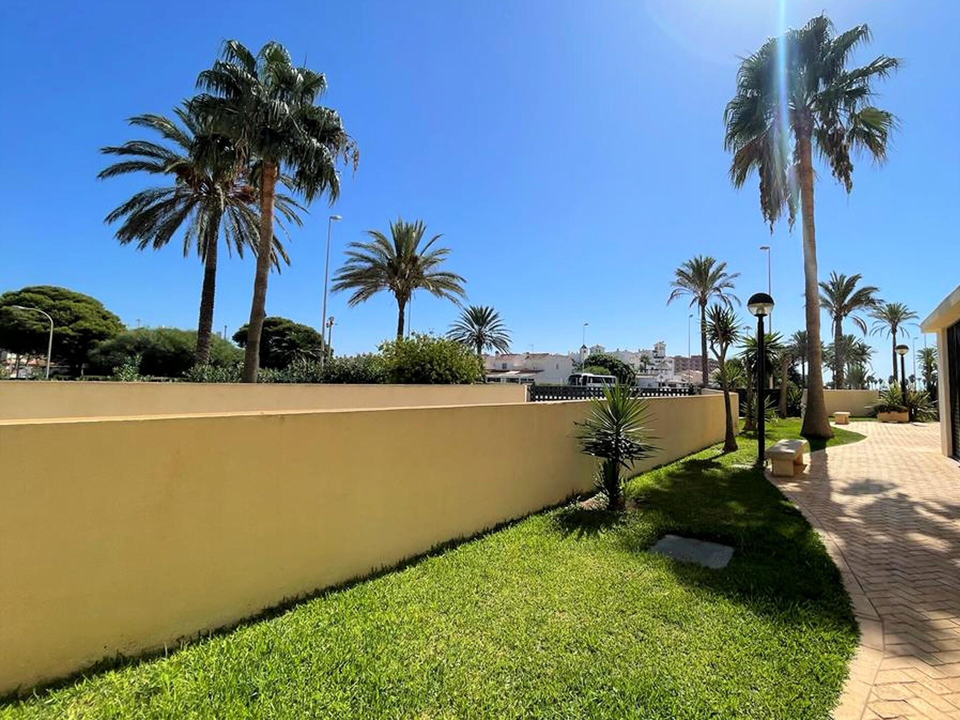 Op 450 m van het strand: ruim appartement in Roquetas de Mar · 6 pers. - foto 25