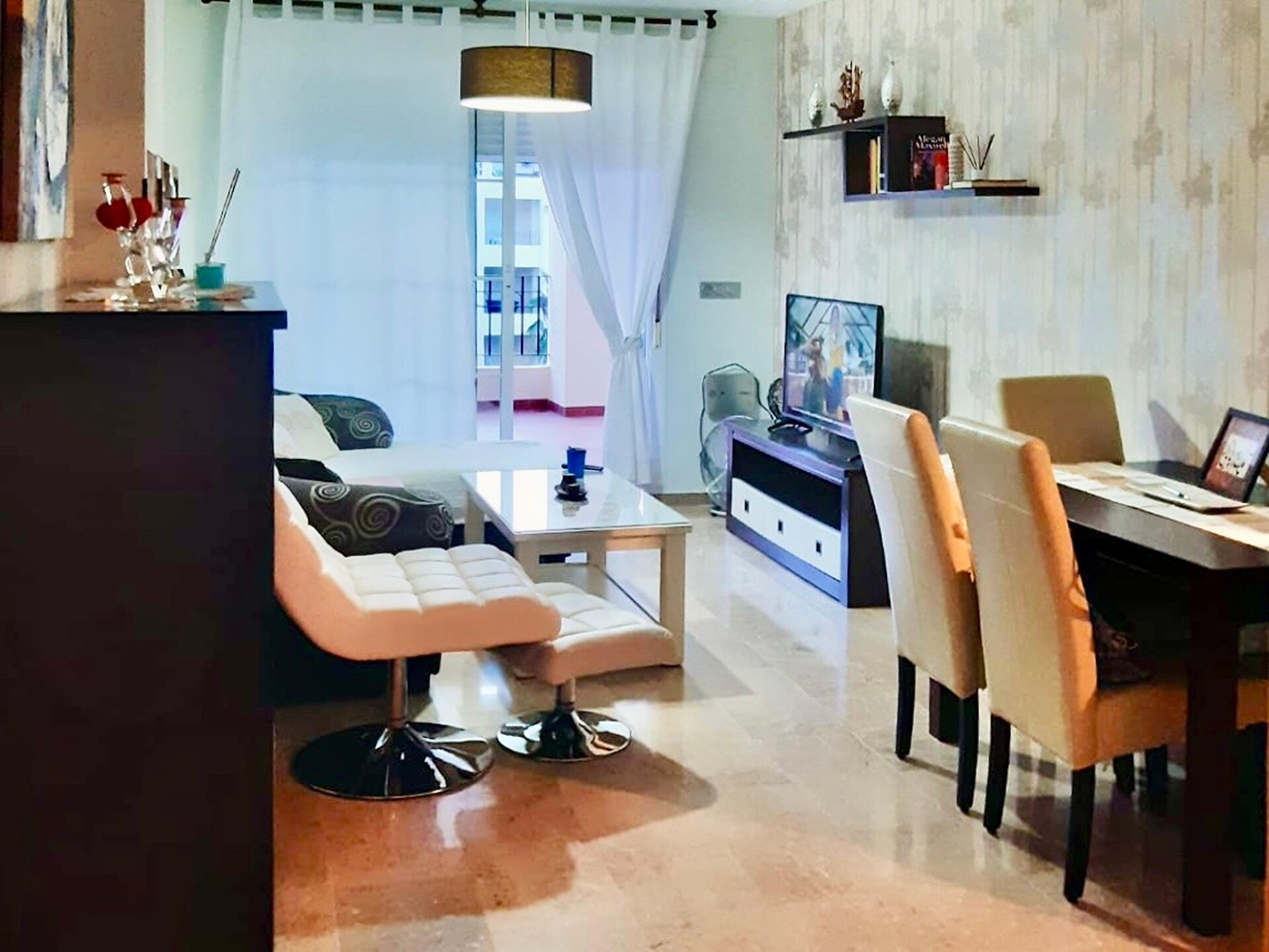 Op 450 m van het strand: ruim appartement in Roquetas de Mar · 6 pers. - foto 4