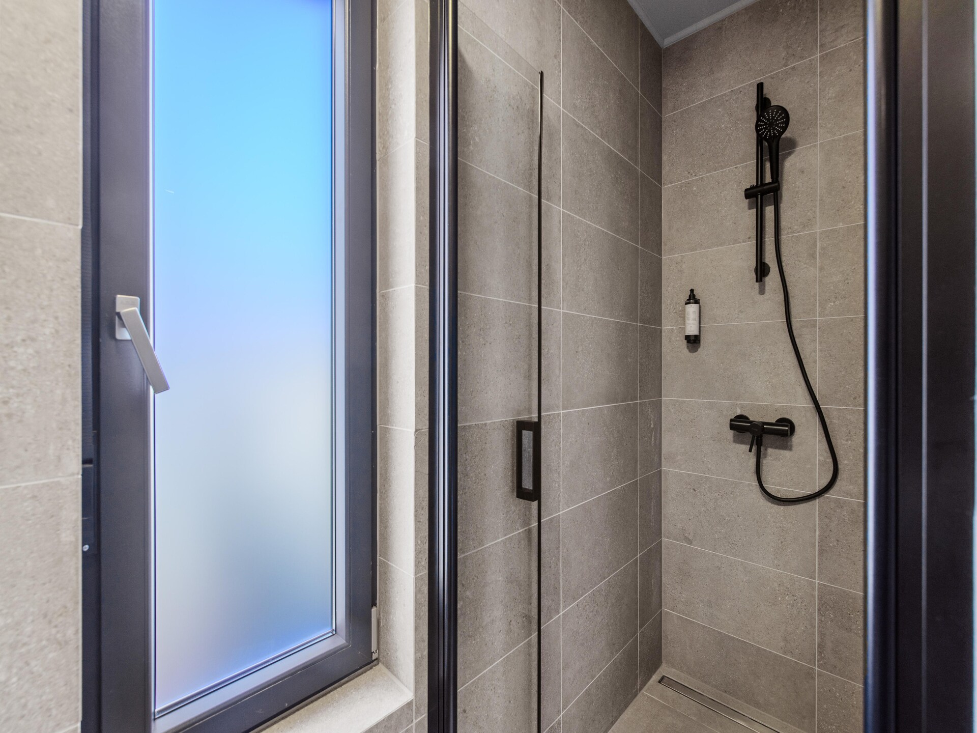 Stijlvol appartement met privézwembad op 500 meter van strand in Brtonigla - foto 38