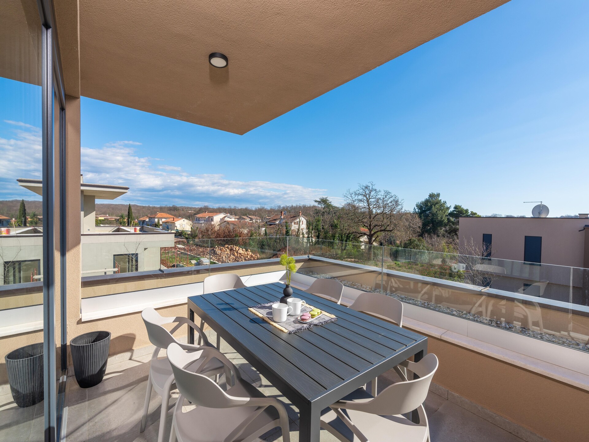 Op 500 m van zee: Luxe villa in Brtonigla met bubbelbad - foto 2