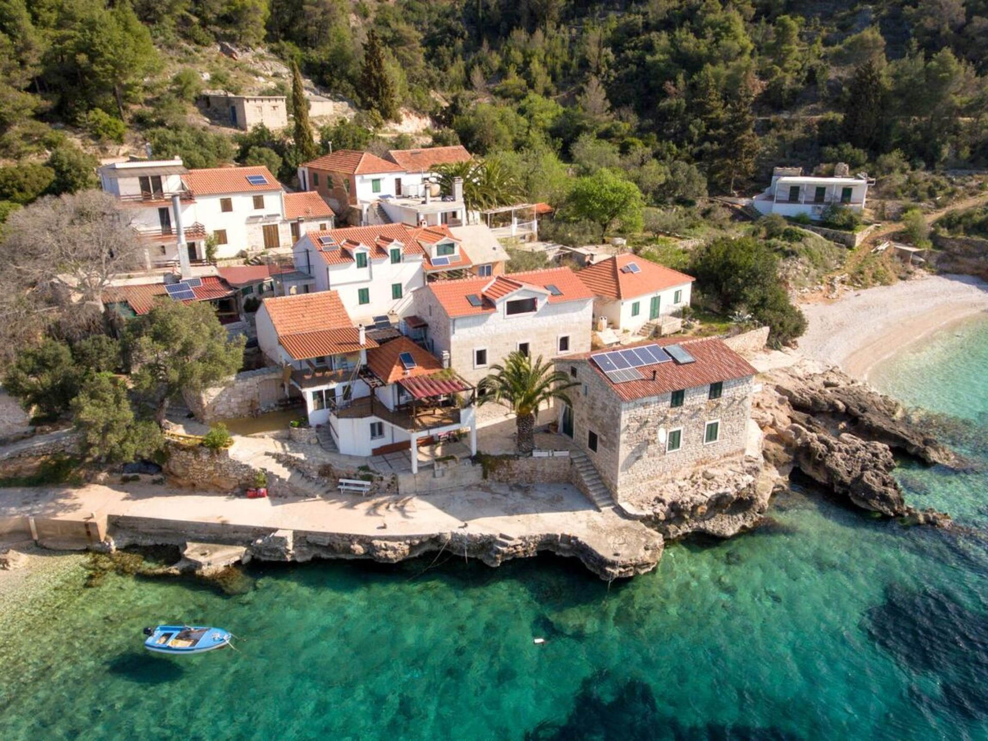Vrijstaand vakantiehuis aan zee op Hvar voor 8 personen - foto 39