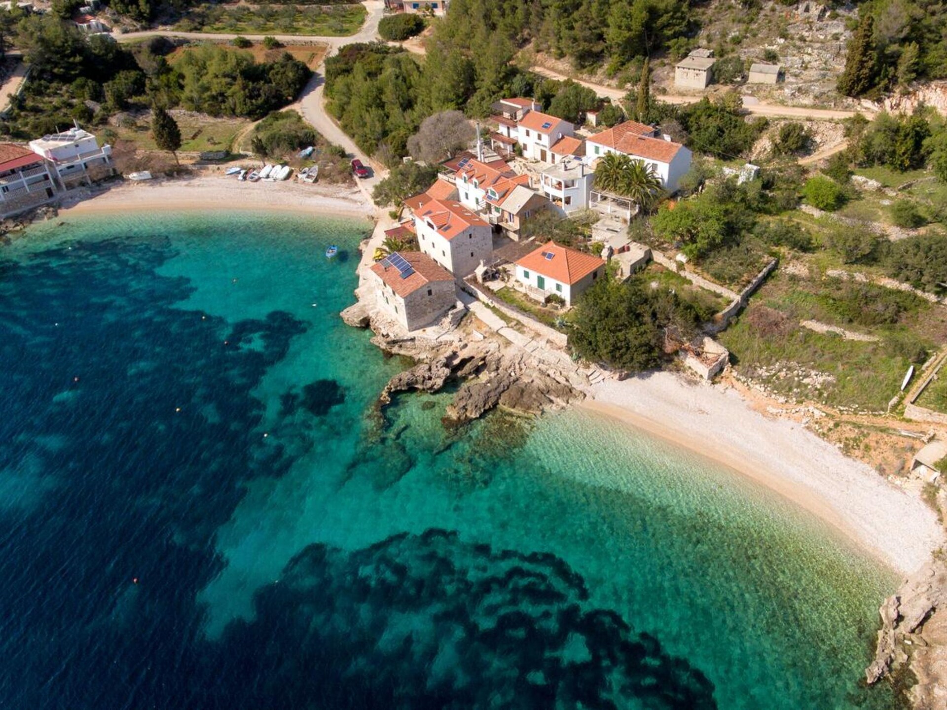 Vrijstaand vakantiehuis aan zee op Hvar voor 8 personen - foto 38
