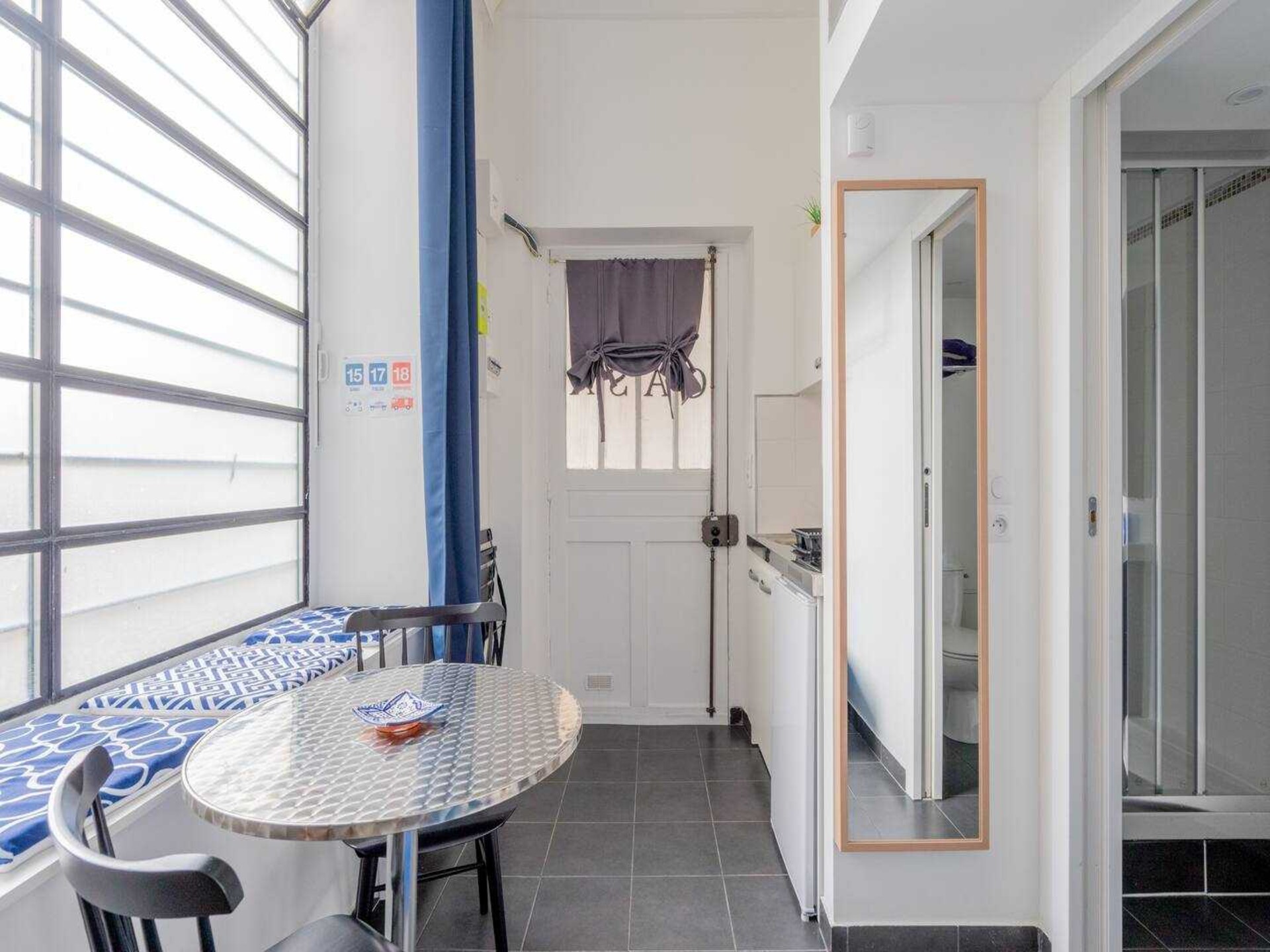 Compacte studio in levendig 10e arrondissement, vlakbij Porte Saint-Denis - foto 7