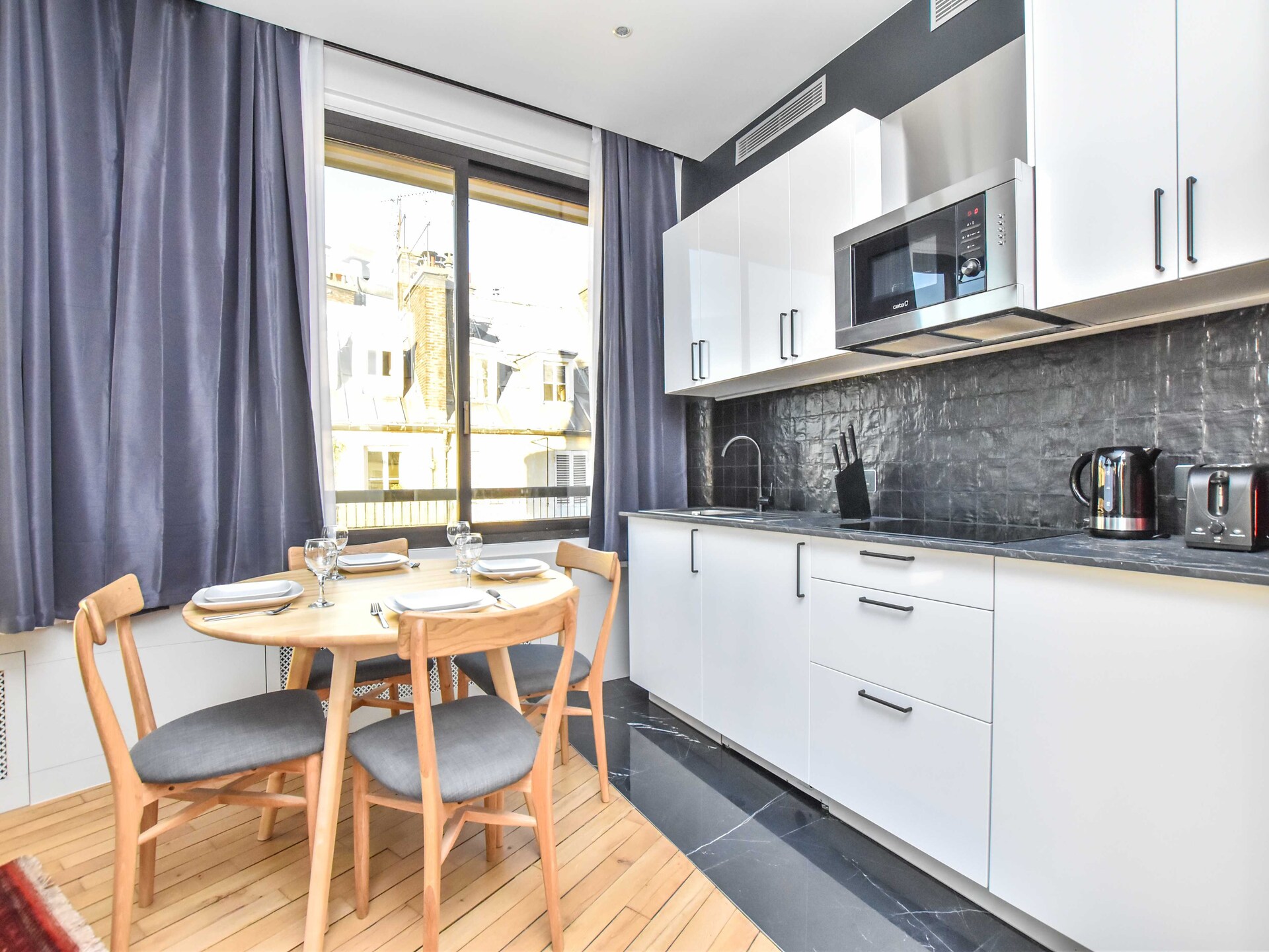 Licht appartement met airco in het 9e arrondissement, vlak bij Opéra Garnier - foto 3