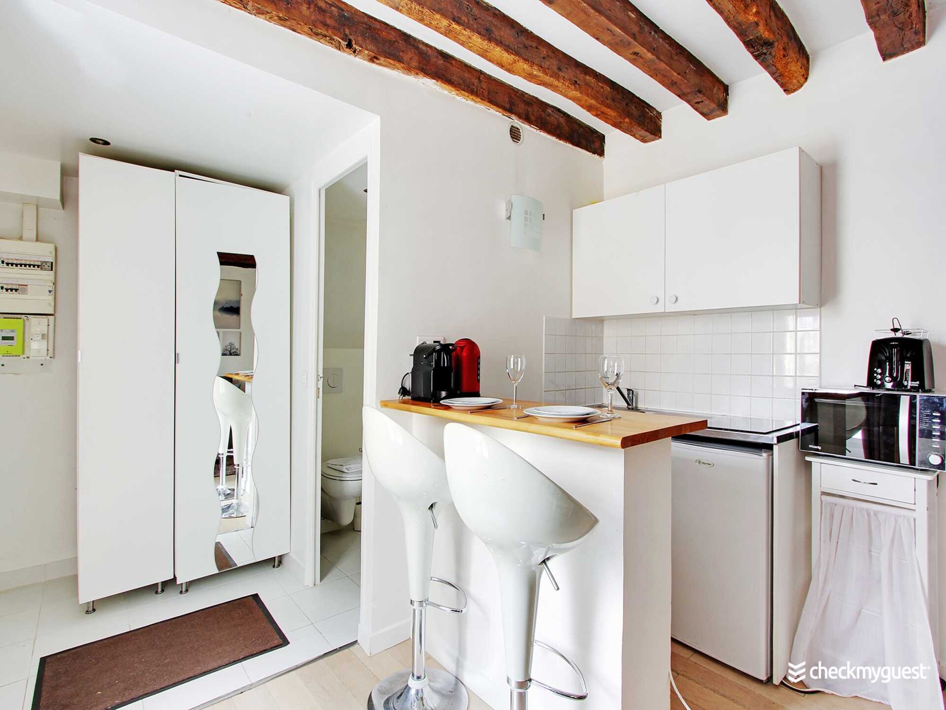 Intieme studio in het hart van de Rue Mouffetard, Parijs 5e - foto 1