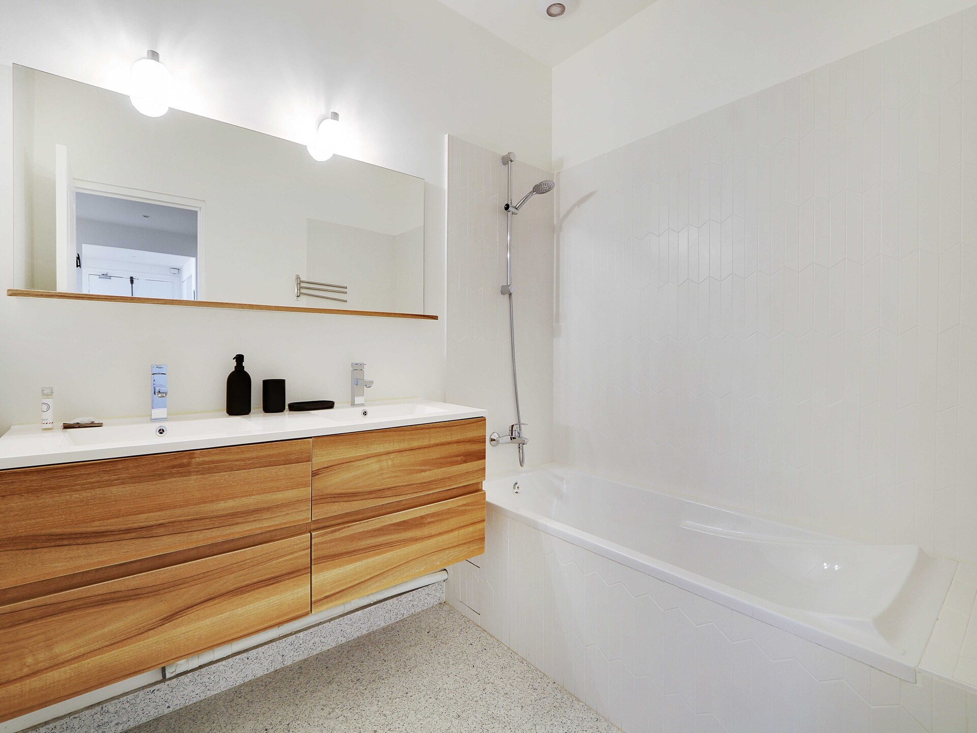 Luxe 8-persoons appartement bij Porte Maillot, 4 slaapkamers - foto 18
