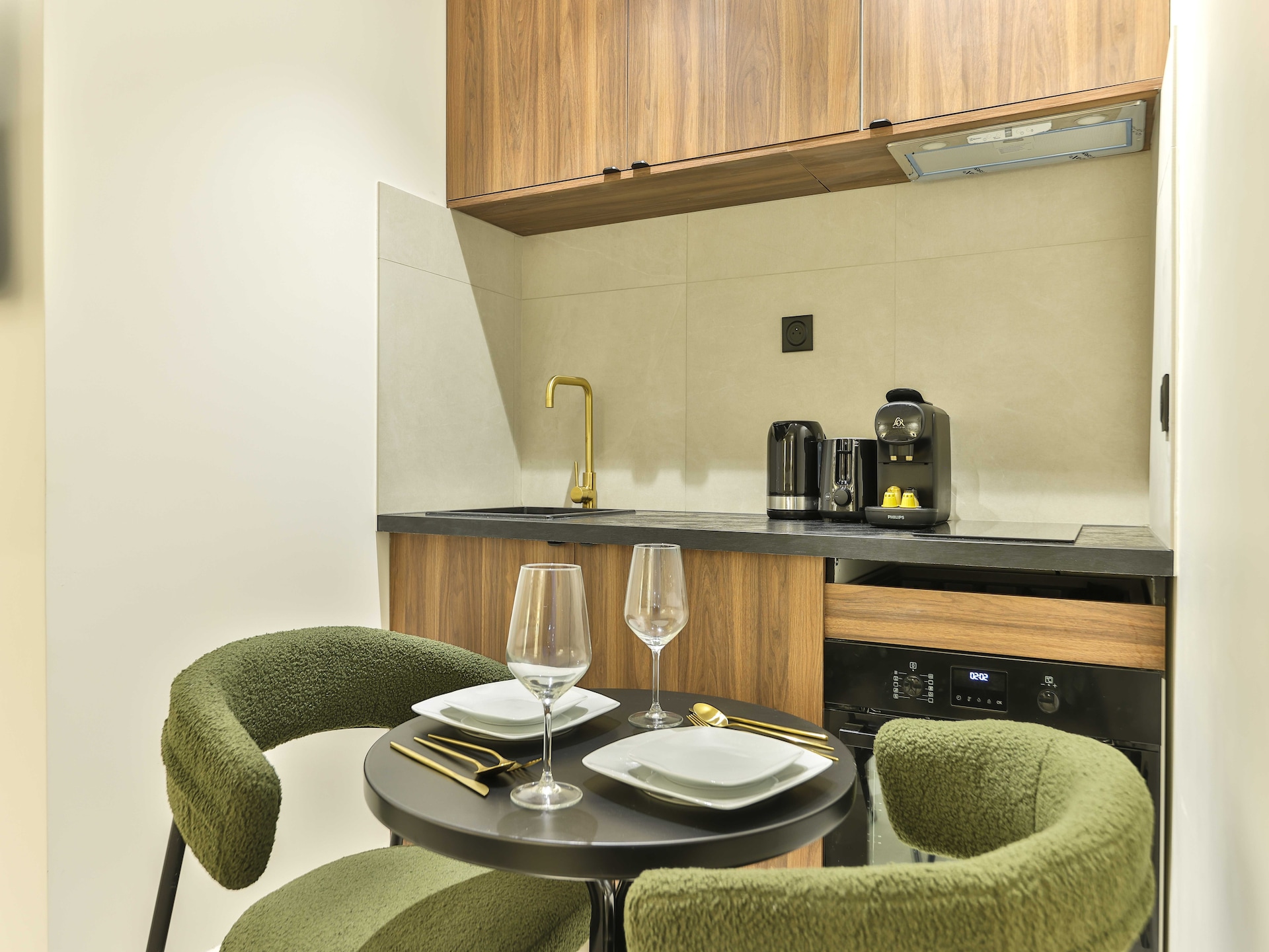 Knabbelend appartement bij de Eiffeltoren, Rue du Commerce - foto 2