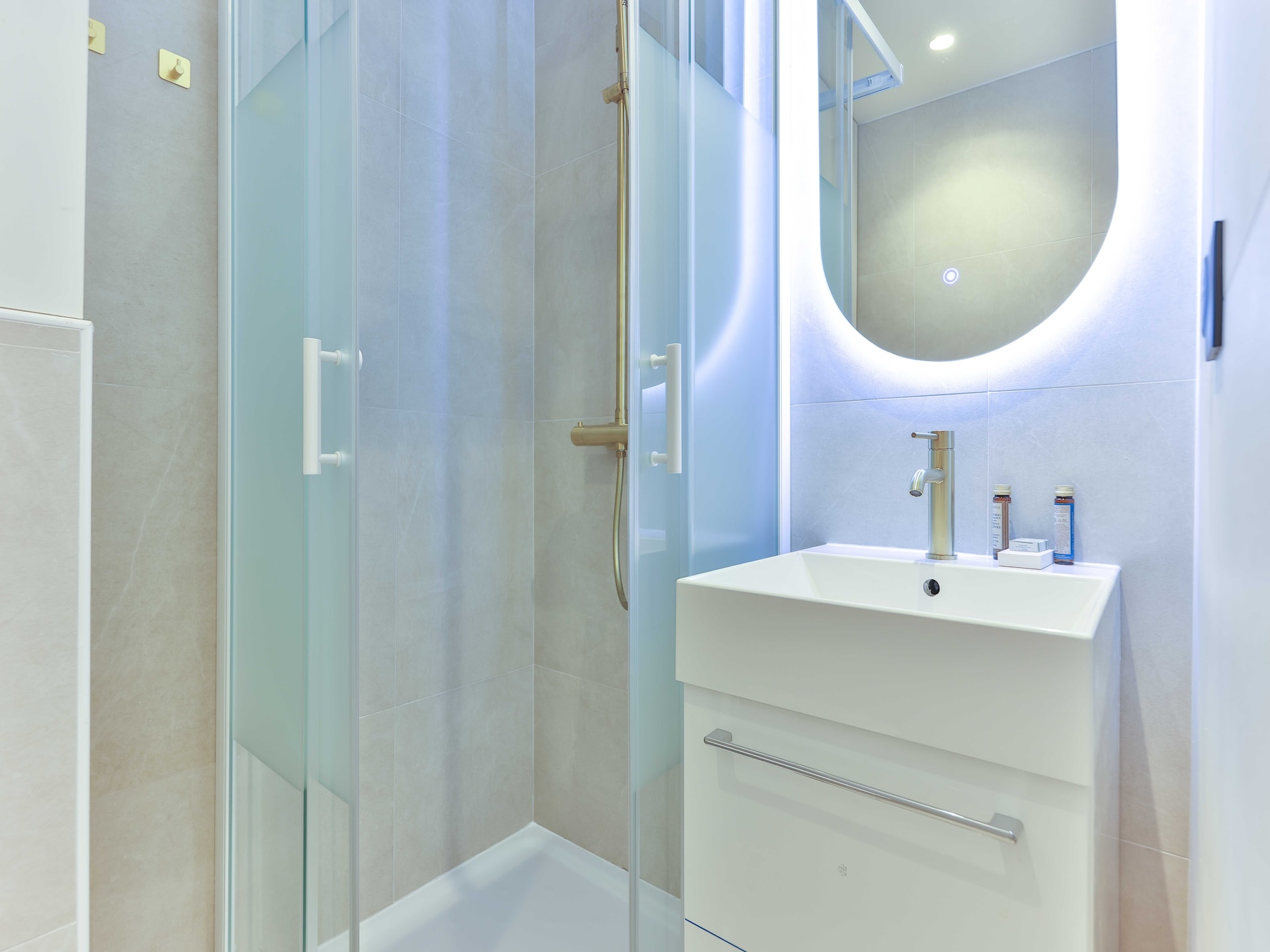 Knabbelend appartement bij de Eiffeltoren, Rue du Commerce - foto 7