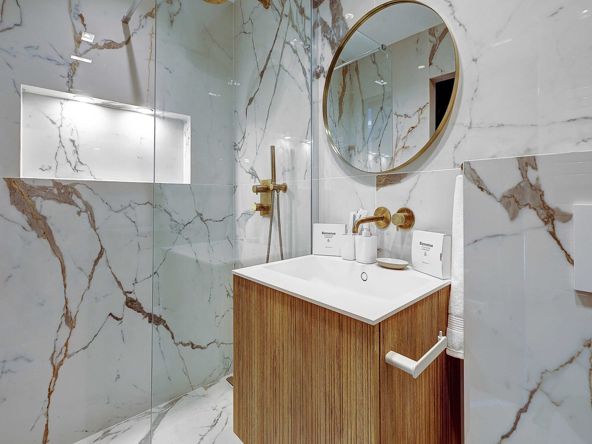 Licht modern appartement 126m² in hartje Le Marais, Parijs - foto 30