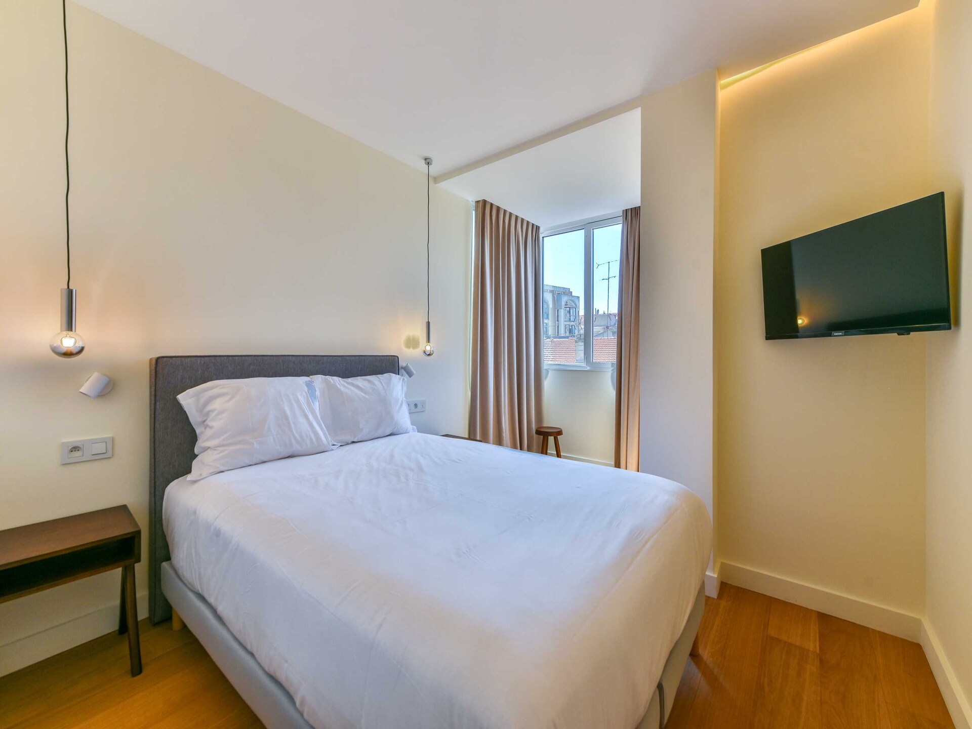 Ruim 3-slaapkamerappartement in het bruisende hart van Cannes - foto 16