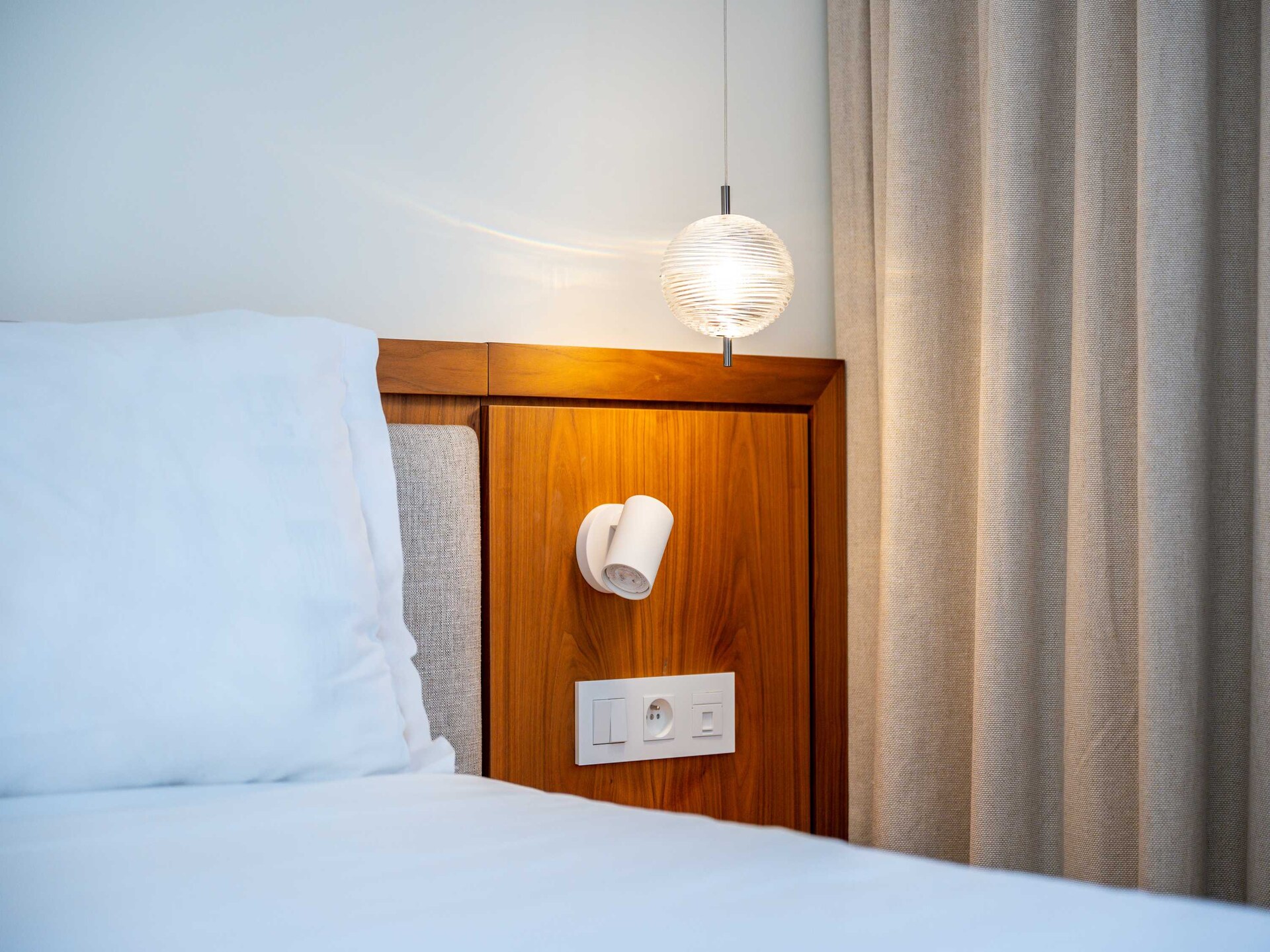Ruim 3-slaapkamerappartement in het bruisende hart van Cannes - foto 17