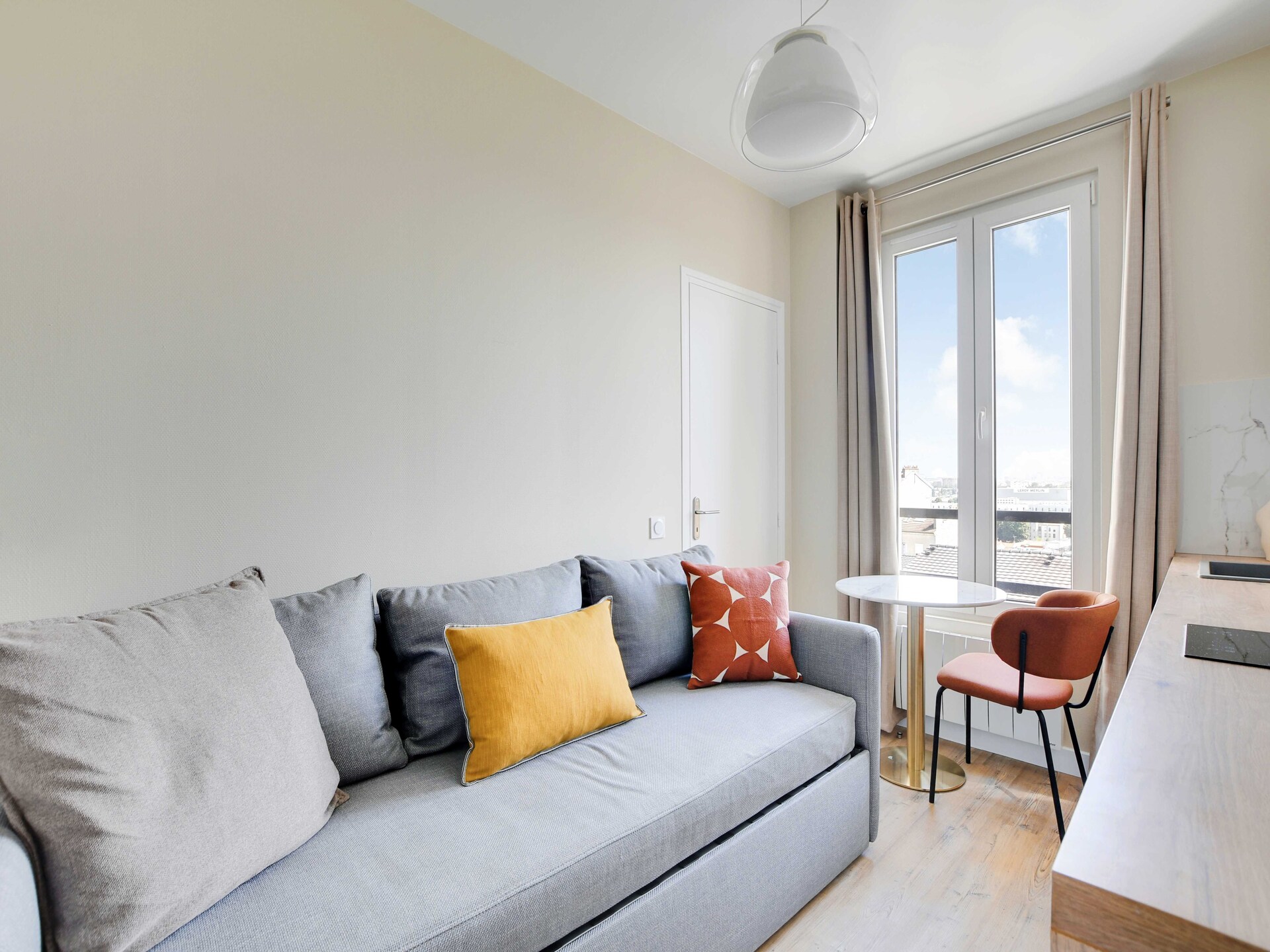 Licht appartement in Ivry-sur-Seine, metro naar Parijs op 2 minuten lopen - foto 6
